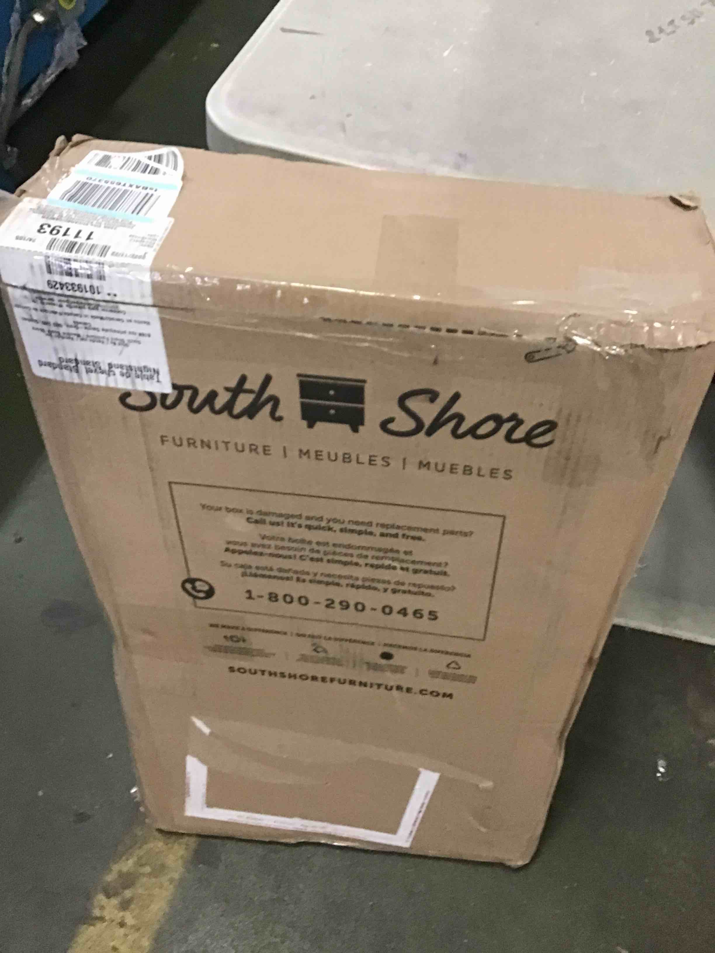 https://s3.amazonaws.com/lotting-images-prod/bidfta/YEL5276783_1688992956205.jpeg