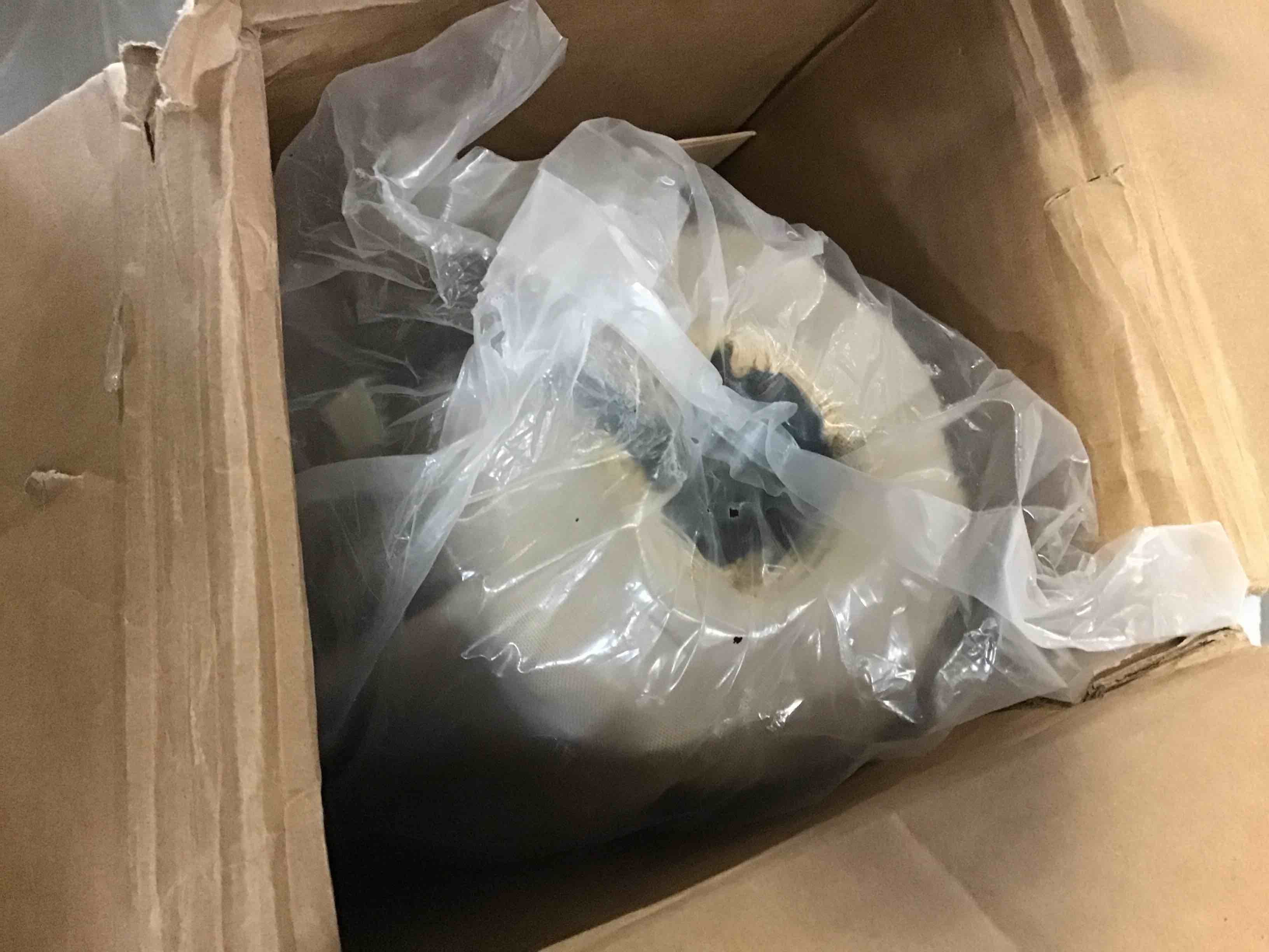 https://s3.amazonaws.com/lotting-images-prod/bidfta/YEL5277974_1689604700886.jpeg