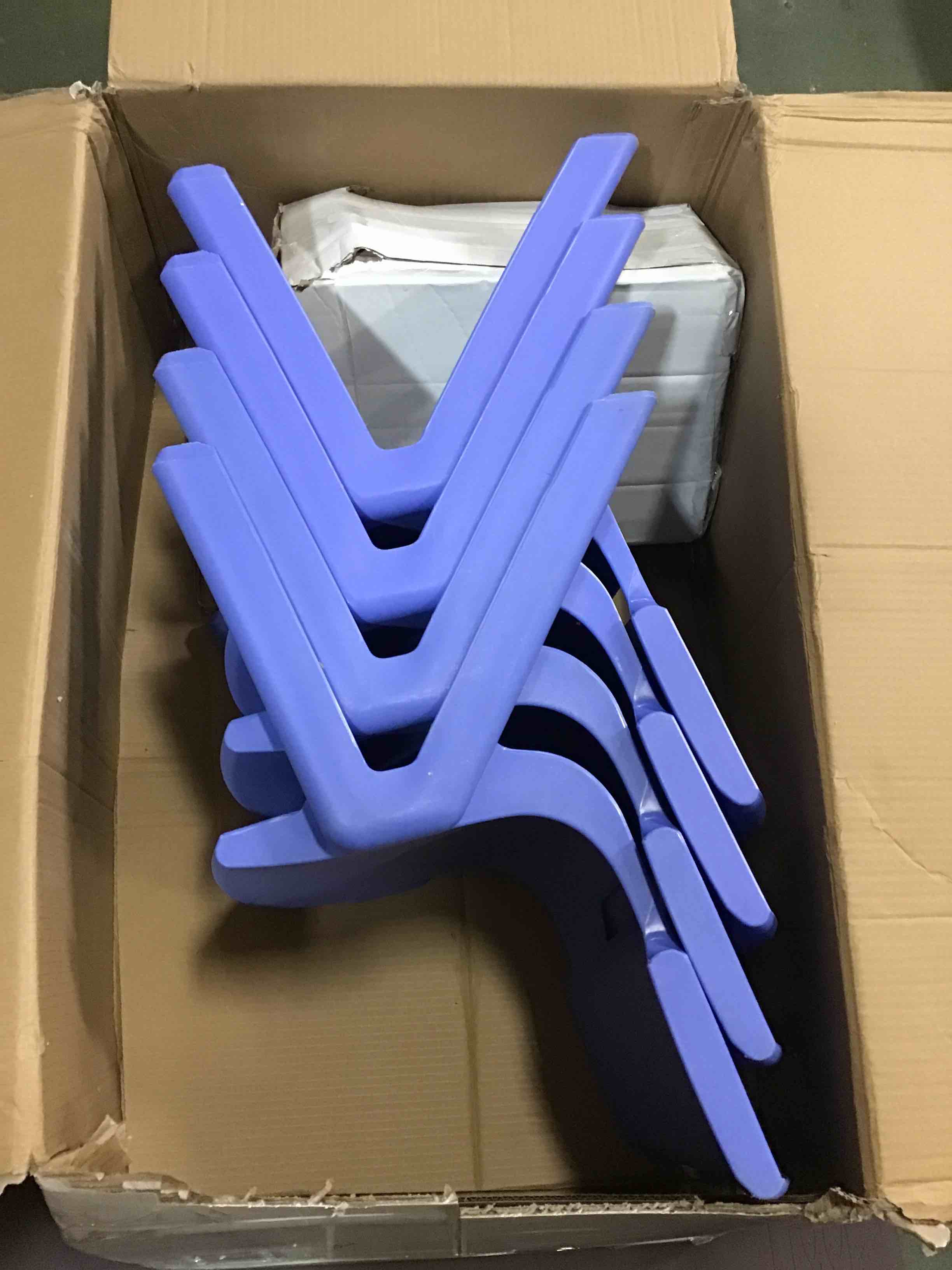 https://s3.amazonaws.com/lotting-images-prod/bidfta/YEL5278713_1689950364159.jpeg