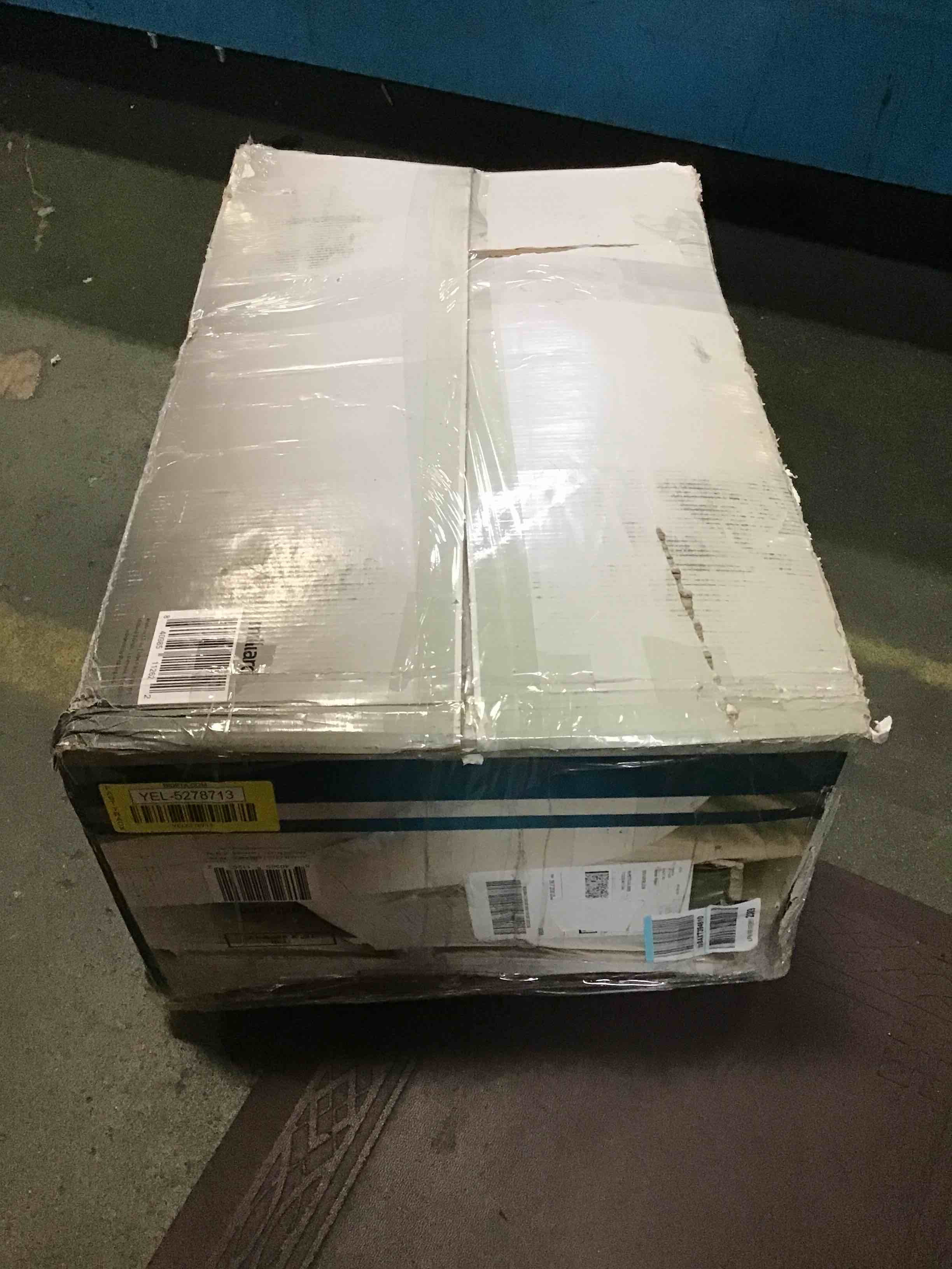 https://s3.amazonaws.com/lotting-images-prod/bidfta/YEL5278713_1689950402016.jpeg
