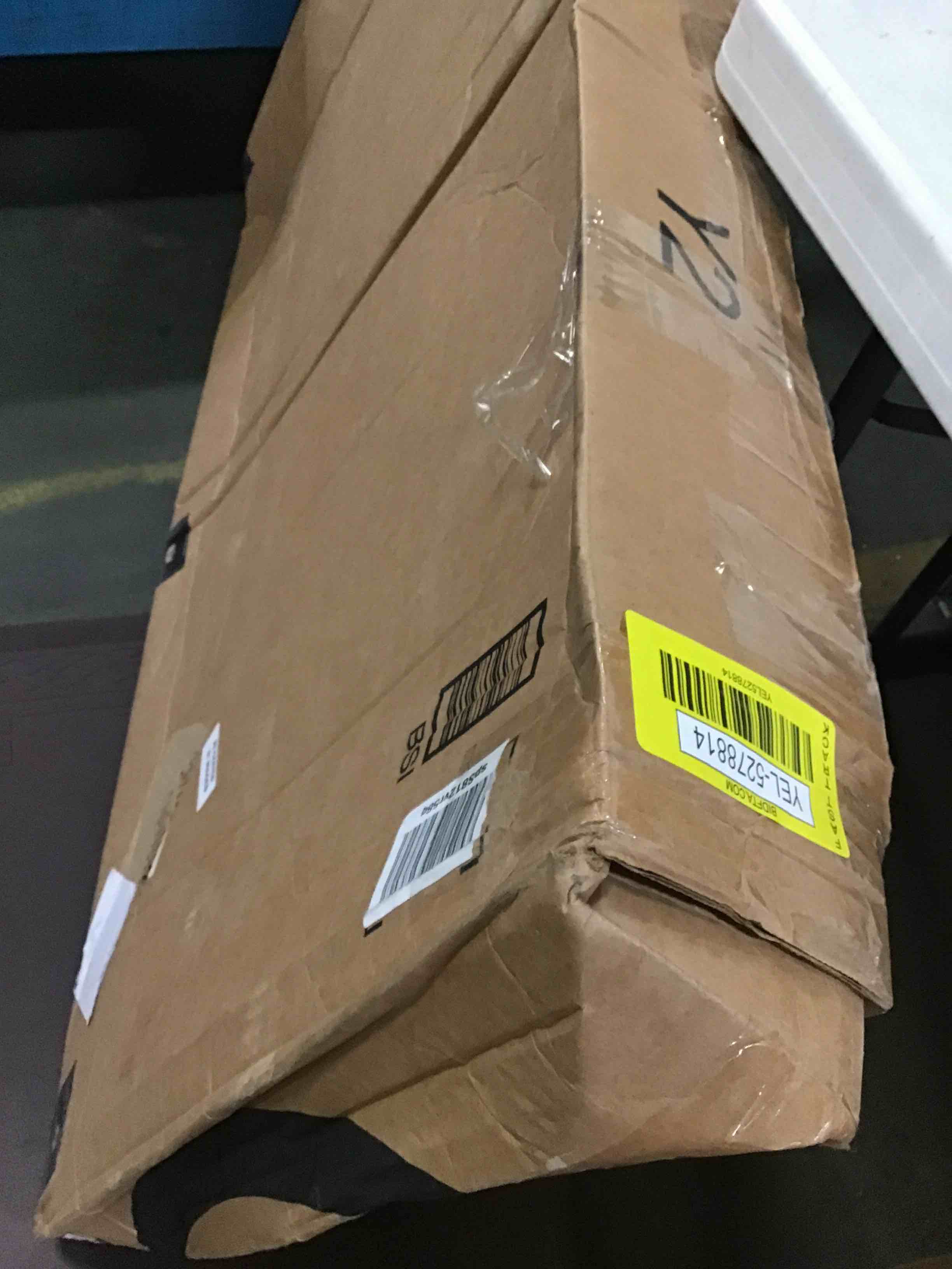 https://s3.amazonaws.com/lotting-images-prod/bidfta/YEL5278814_1689965534619.jpeg