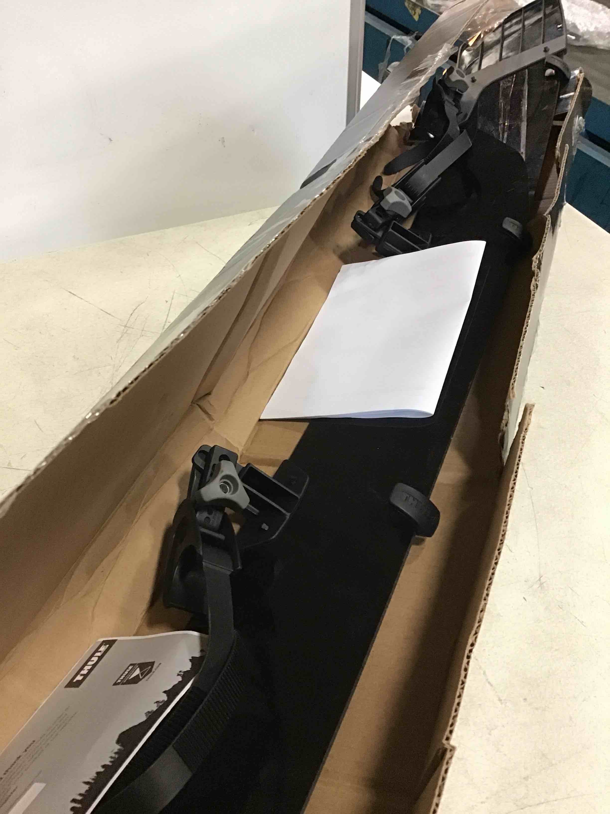 https://s3.amazonaws.com/lotting-images-prod/bidfta/YEL5278845_1690023173882.jpeg