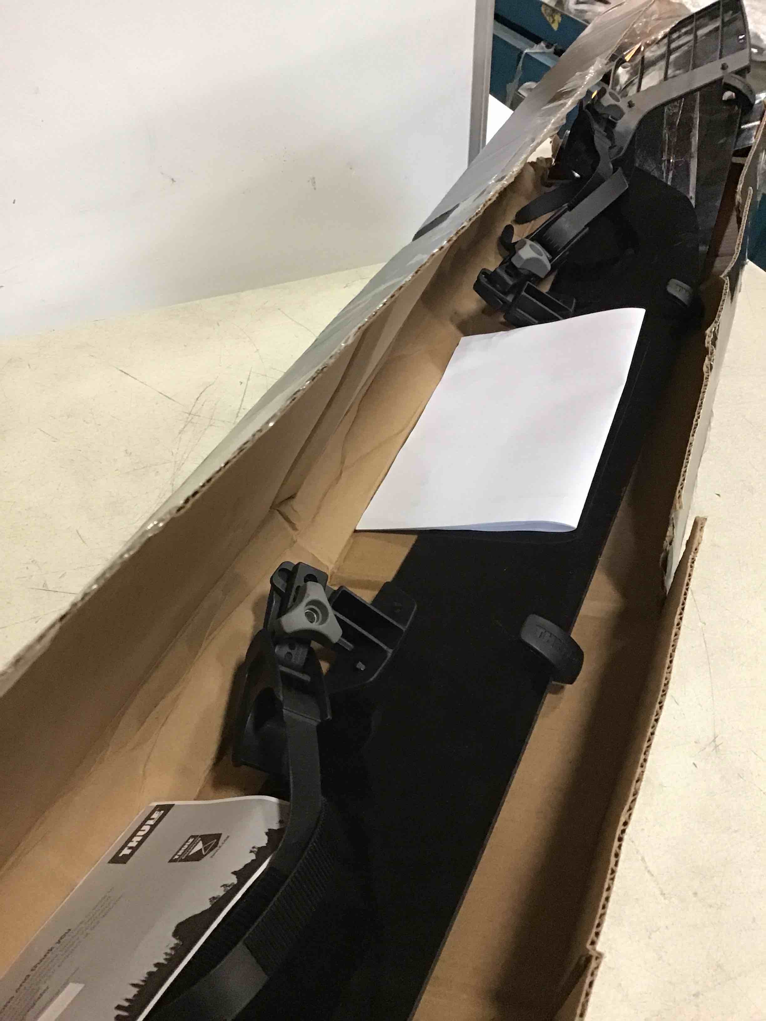 https://s3.amazonaws.com/lotting-images-prod/bidfta/YEL5278845_1690023175498.jpeg