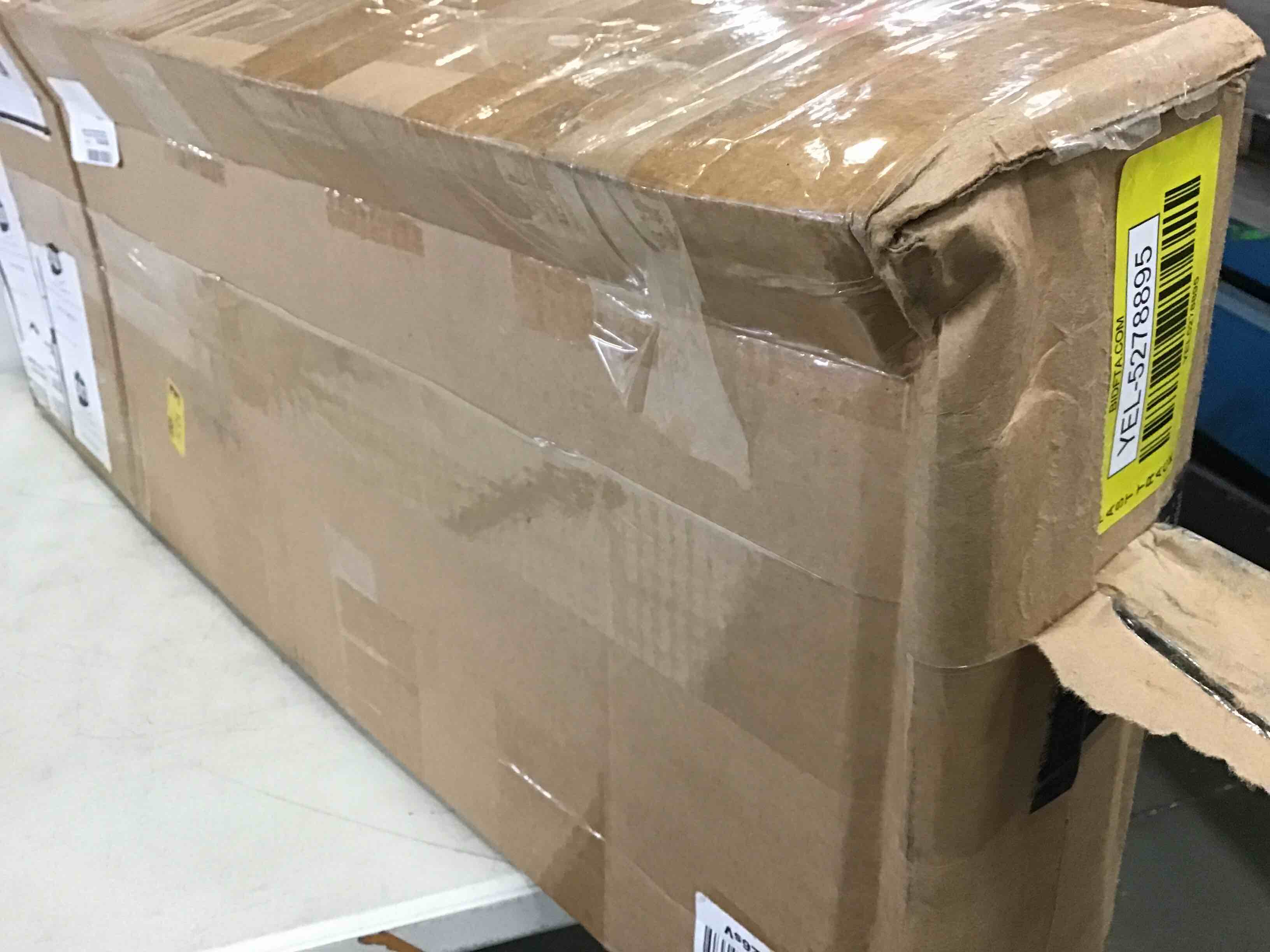 https://s3.amazonaws.com/lotting-images-prod/bidfta/YEL5278895_1690028690507.jpeg