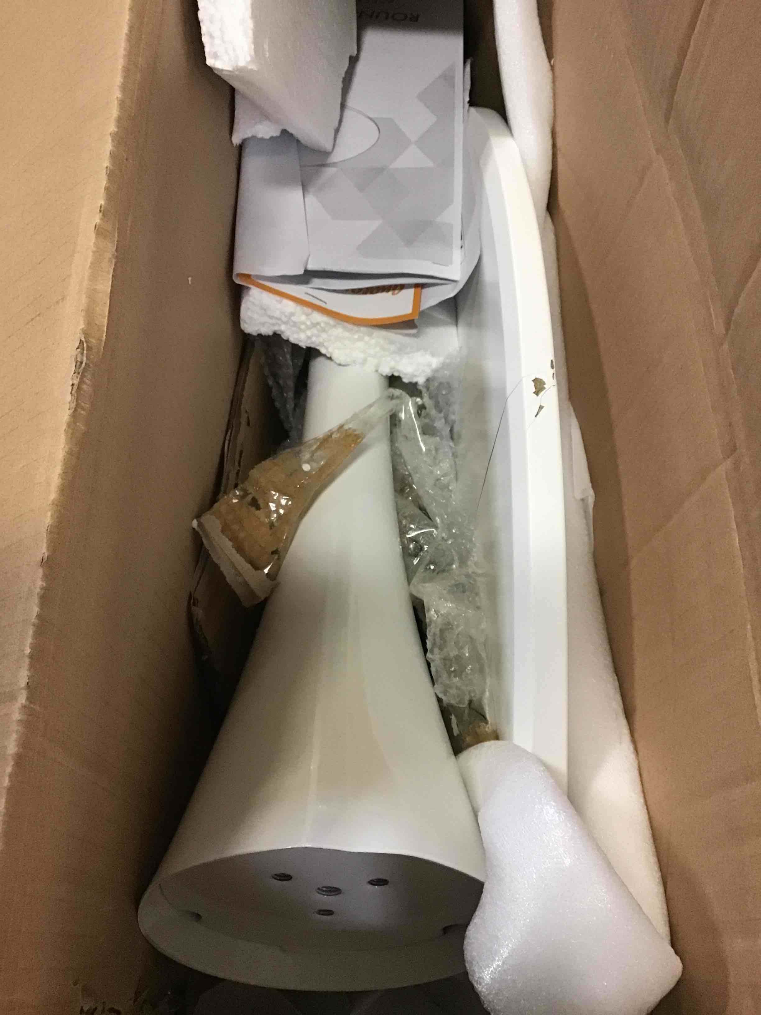 https://s3.amazonaws.com/lotting-images-prod/bidfta/YEL5278915_1690032024340.jpeg