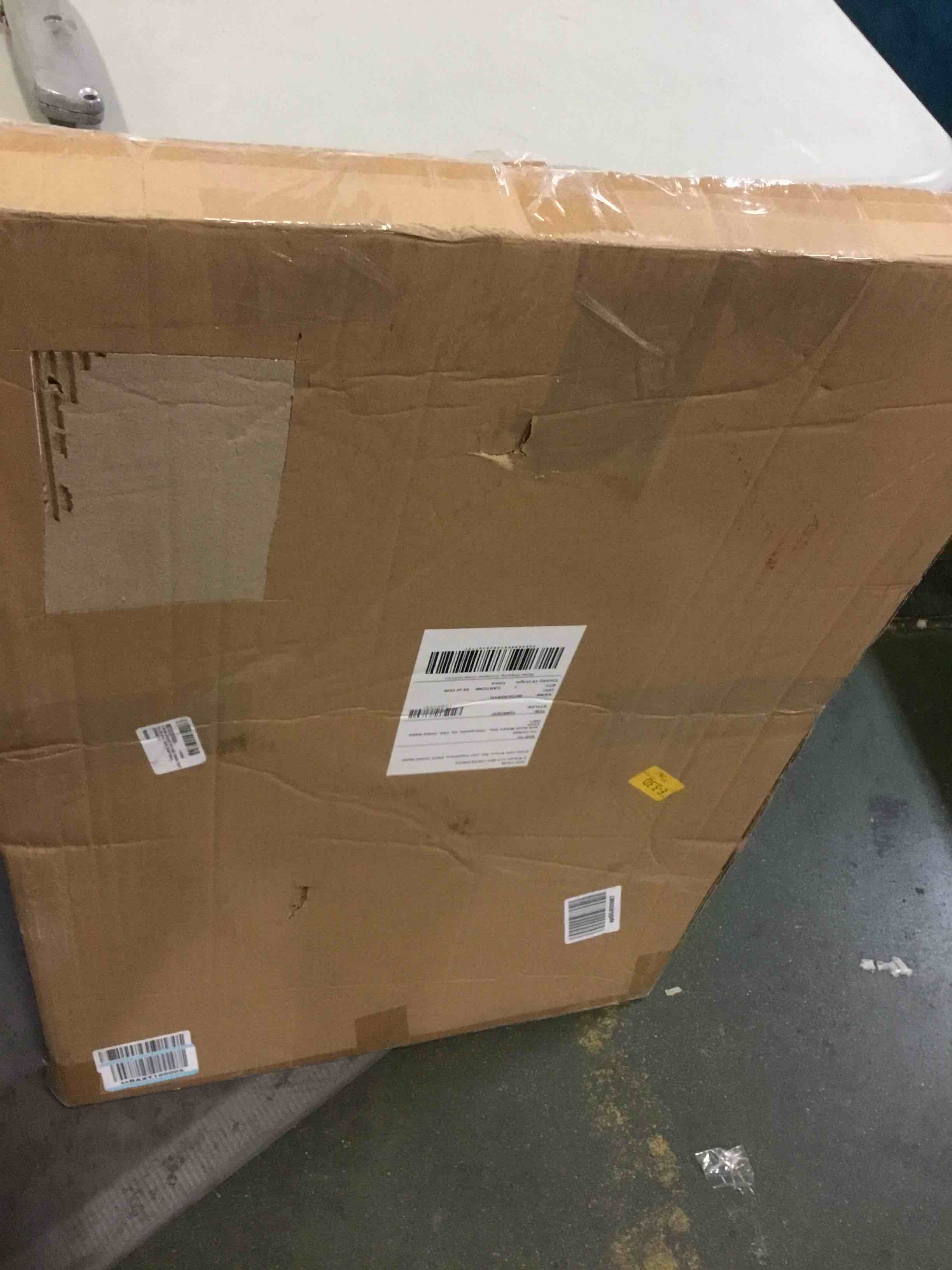https://s3.amazonaws.com/lotting-images-prod/bidfta/YEL5280720_1688139971150.jpeg
