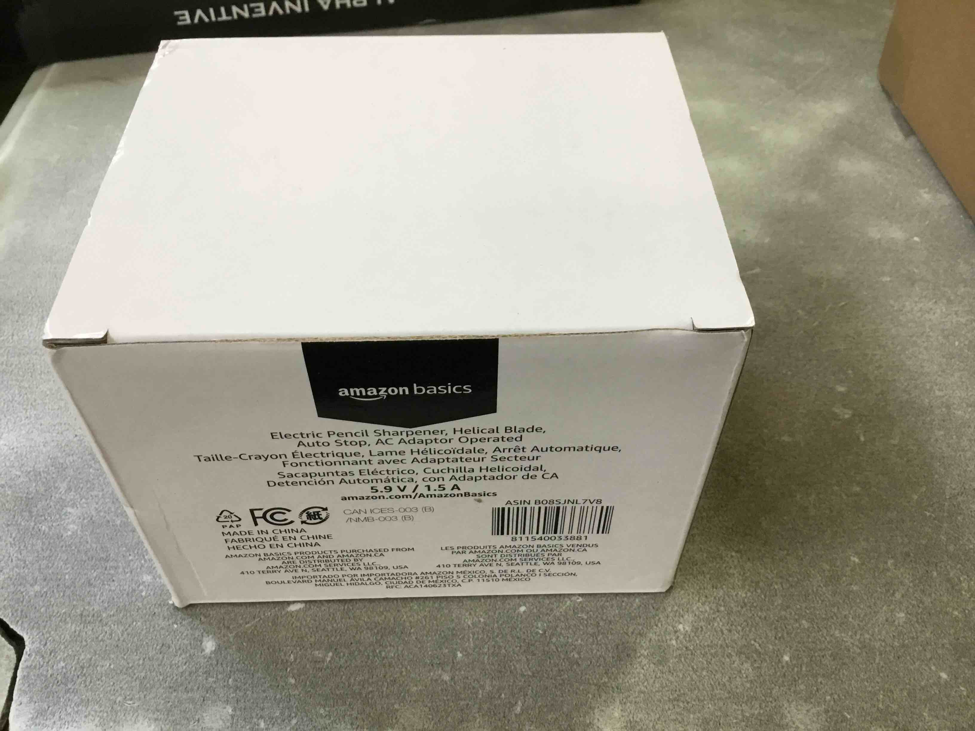 https://s3.amazonaws.com/lotting-images-prod/bidfta/YEL5282120_1688152666897.jpeg