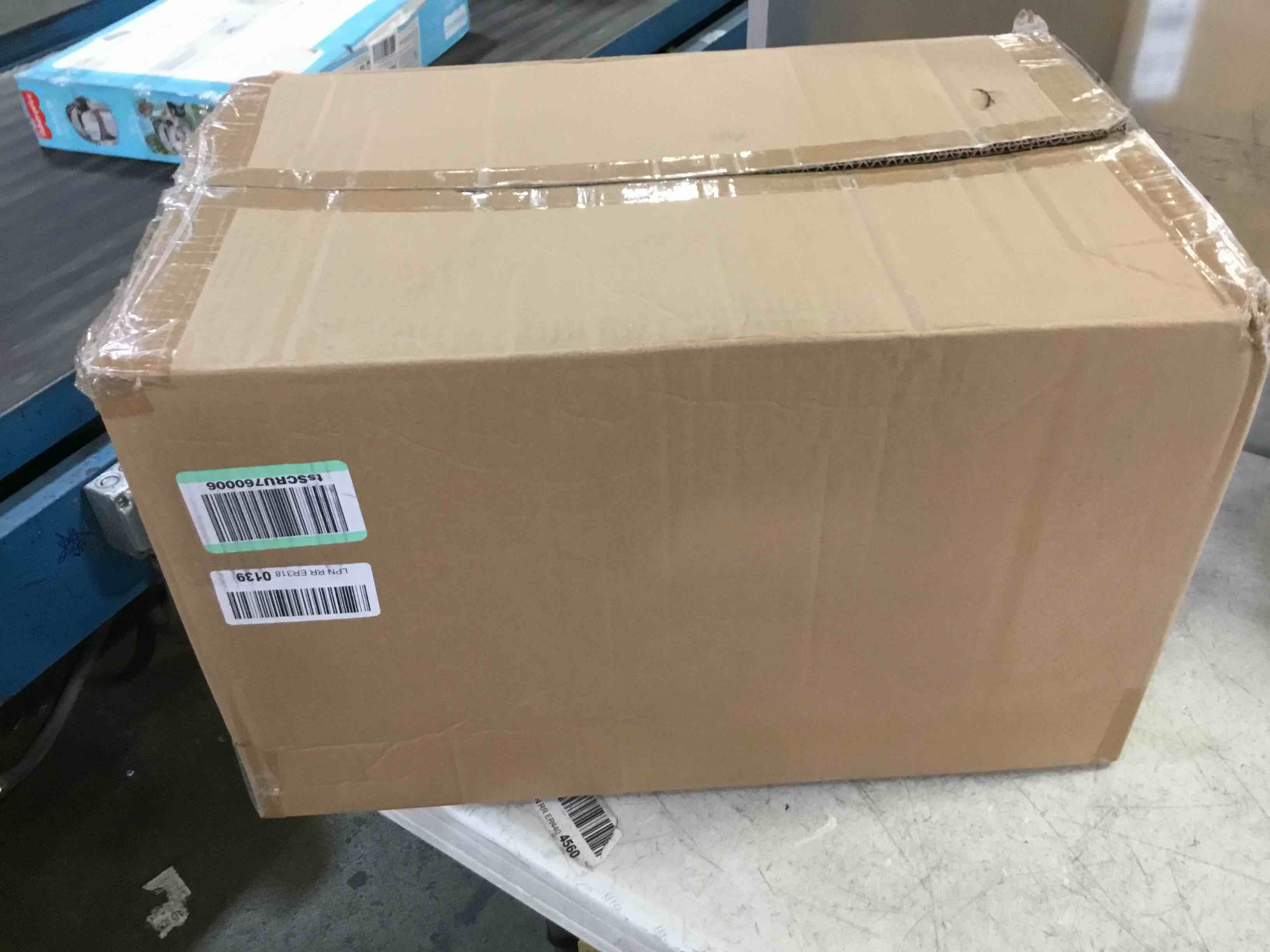 https://s3.amazonaws.com/lotting-images-prod/bidfta/YEL5282413_1688565004703.jpeg