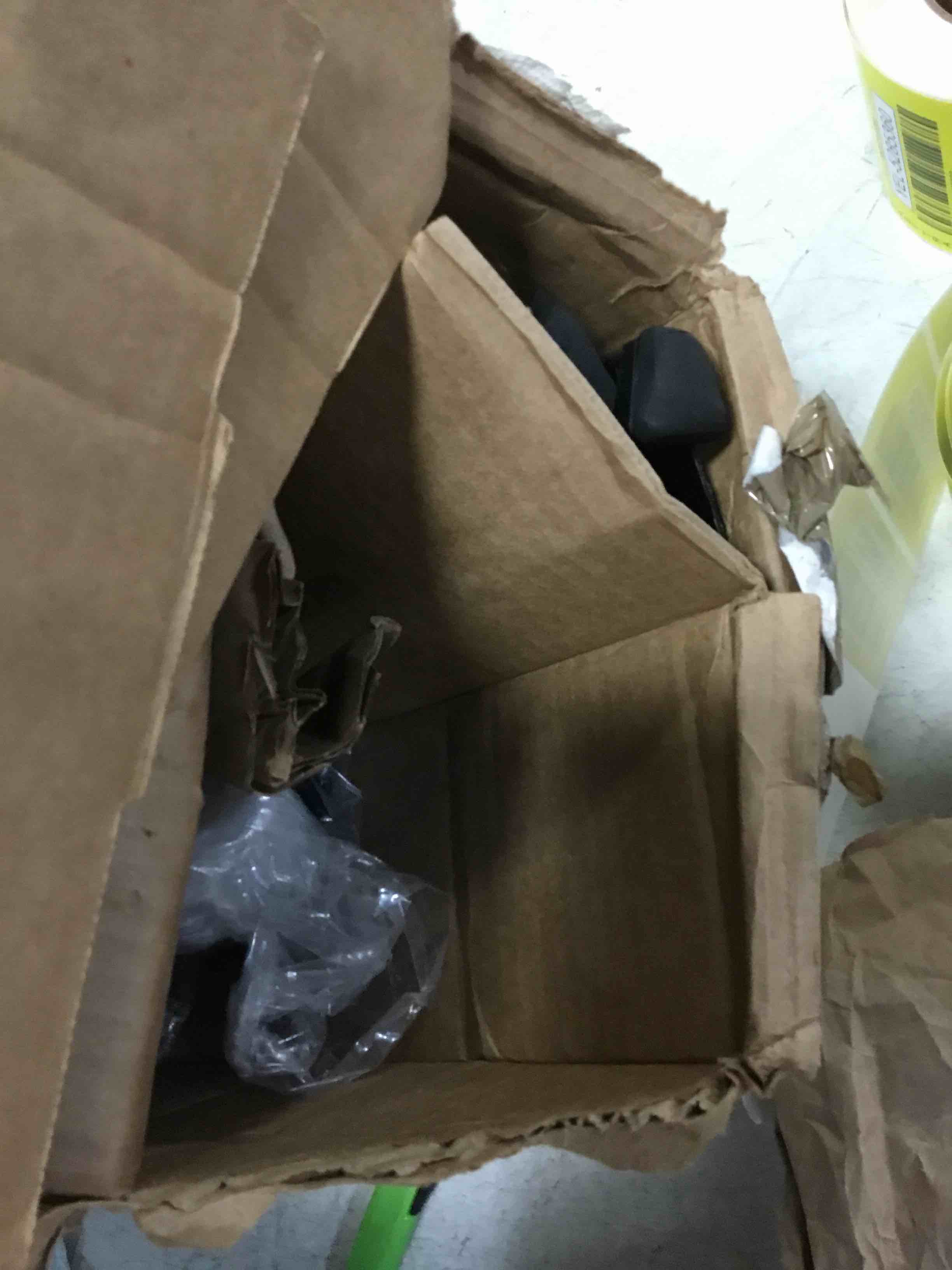 https://s3.amazonaws.com/lotting-images-prod/bidfta/YEL5285323_1689251208325.jpeg