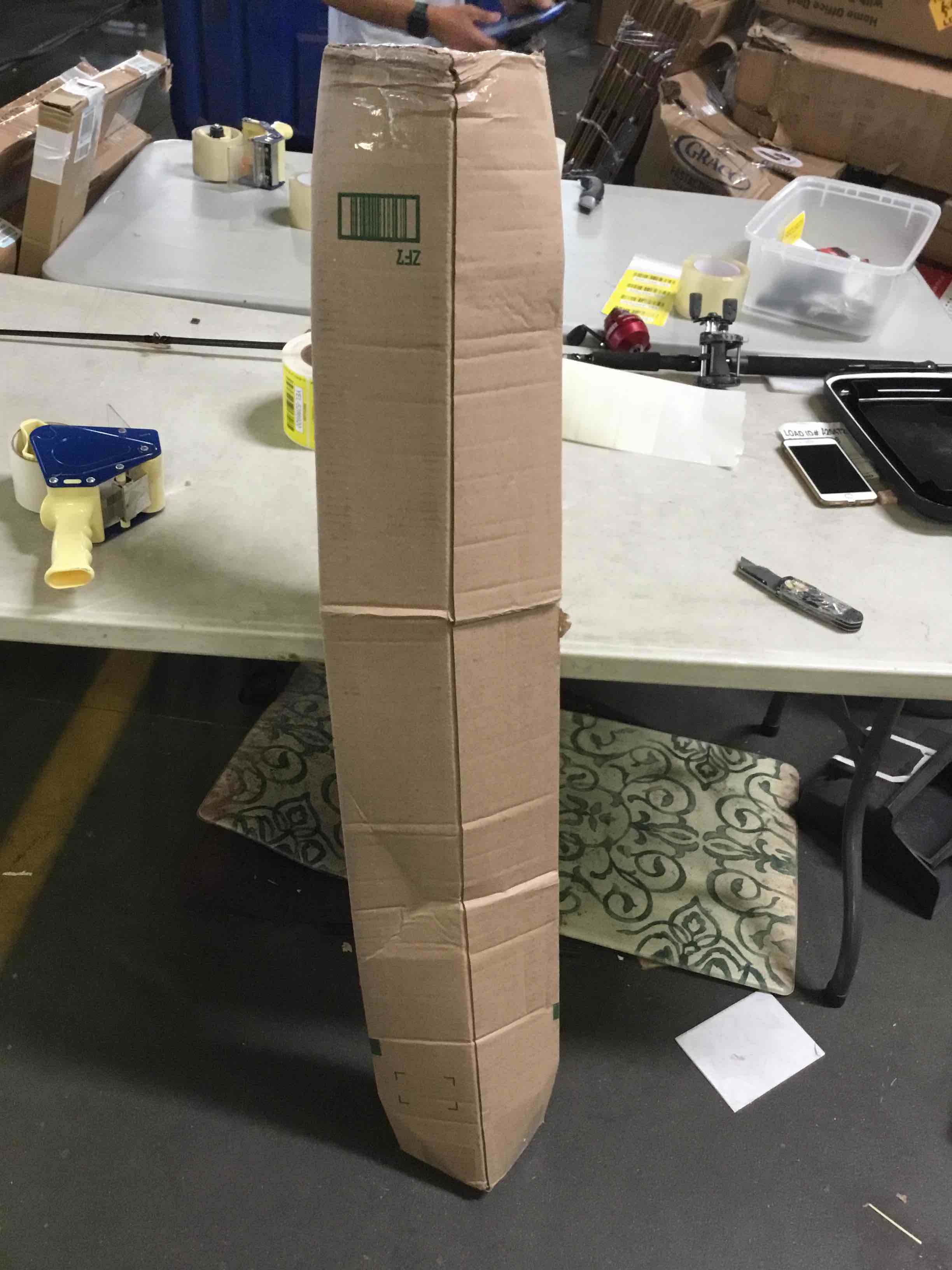 https://s3.amazonaws.com/lotting-images-prod/bidfta/YEL5286910_1689169212048.jpeg