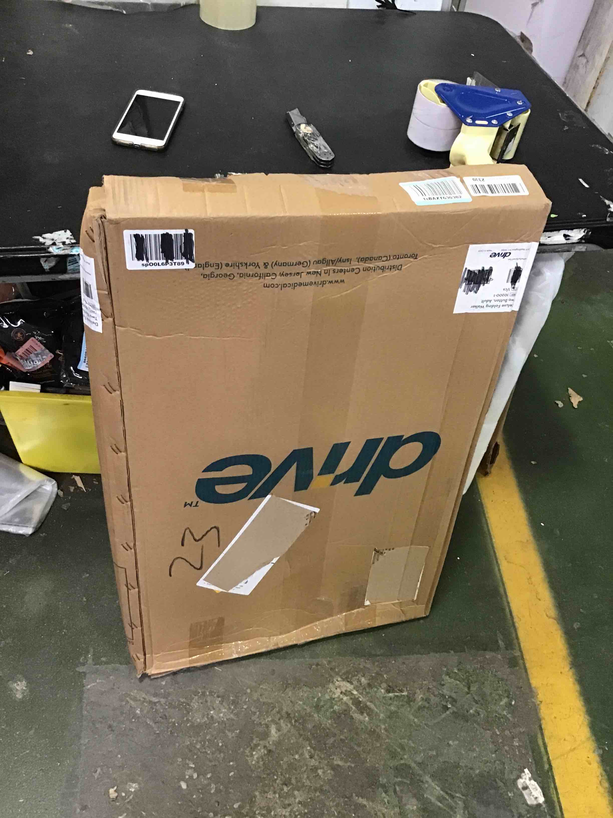 https://s3.amazonaws.com/lotting-images-prod/bidfta/YEL5287312_1689350974176.jpeg
