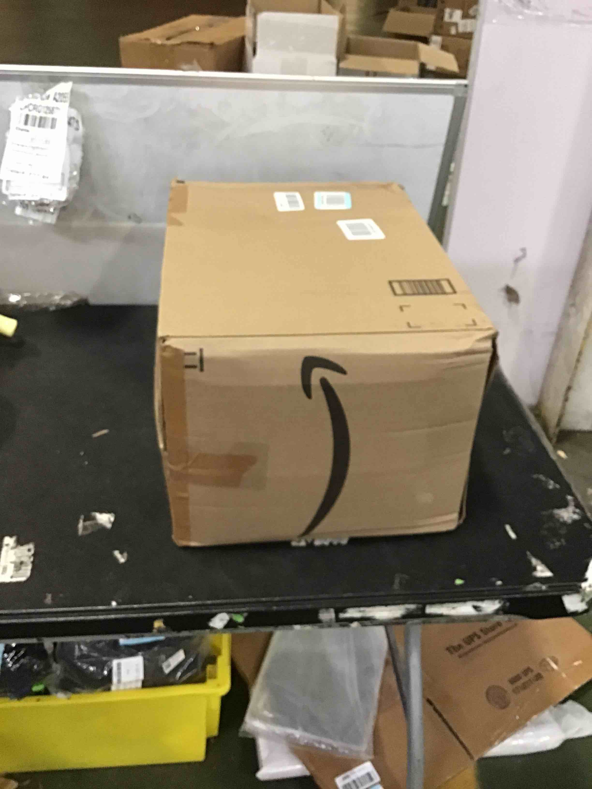 https://s3.amazonaws.com/lotting-images-prod/bidfta/YEL5287402_1689366030316.jpeg