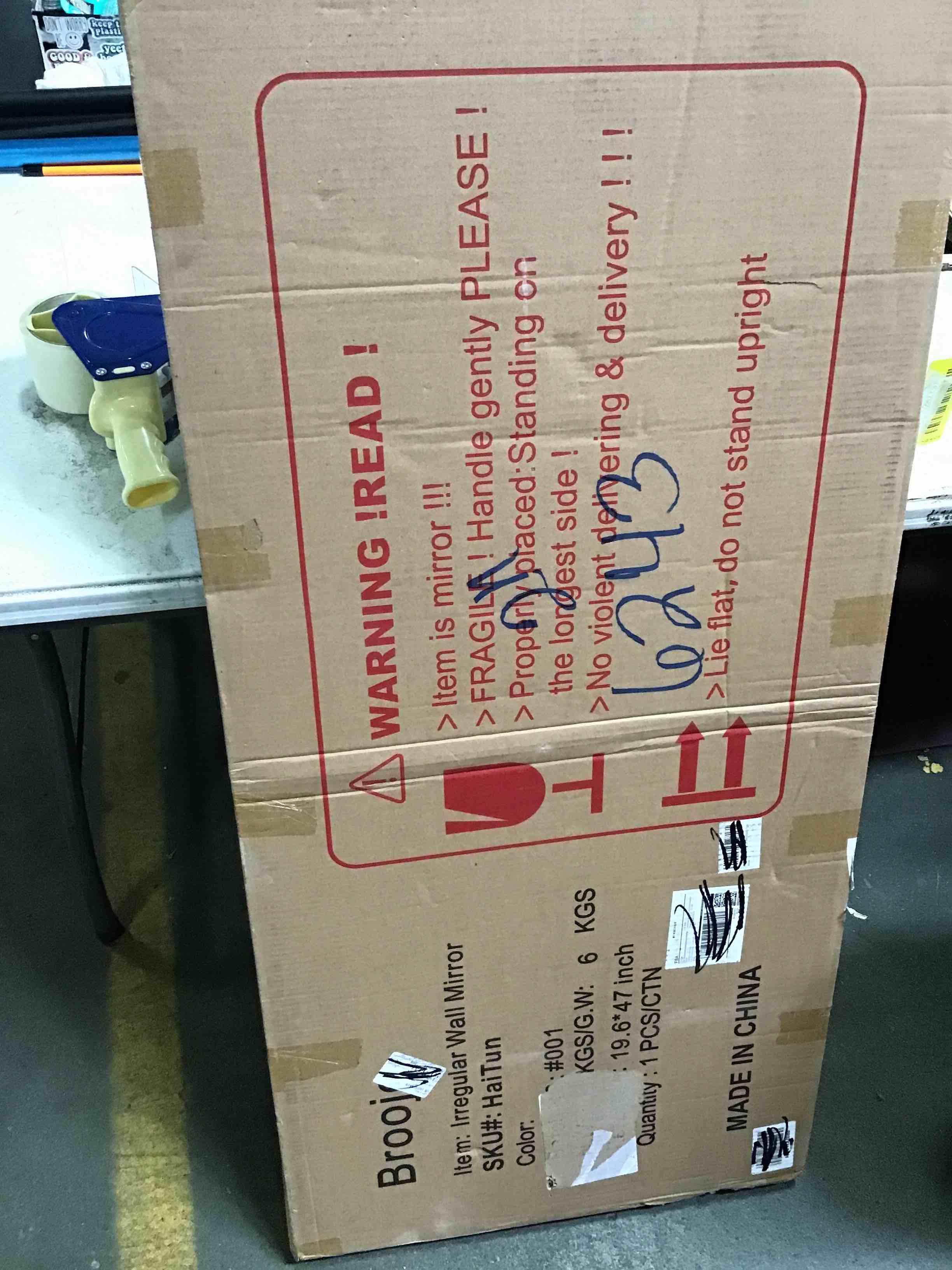 https://s3.amazonaws.com/lotting-images-prod/bidfta/YEL5287797_1689788424476.jpeg