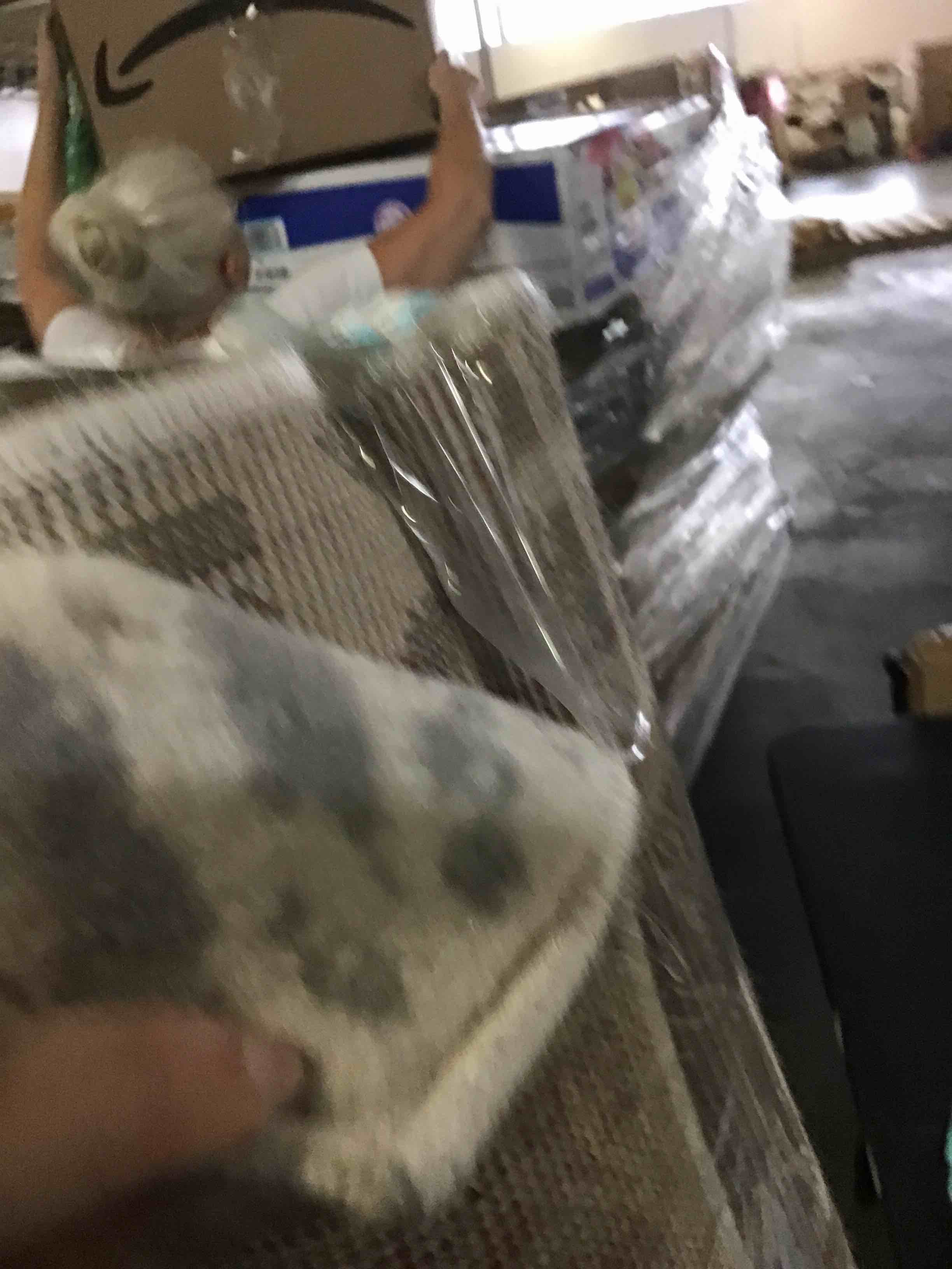 https://s3.amazonaws.com/lotting-images-prod/bidfta/YEL5297326_1689856703178.jpeg