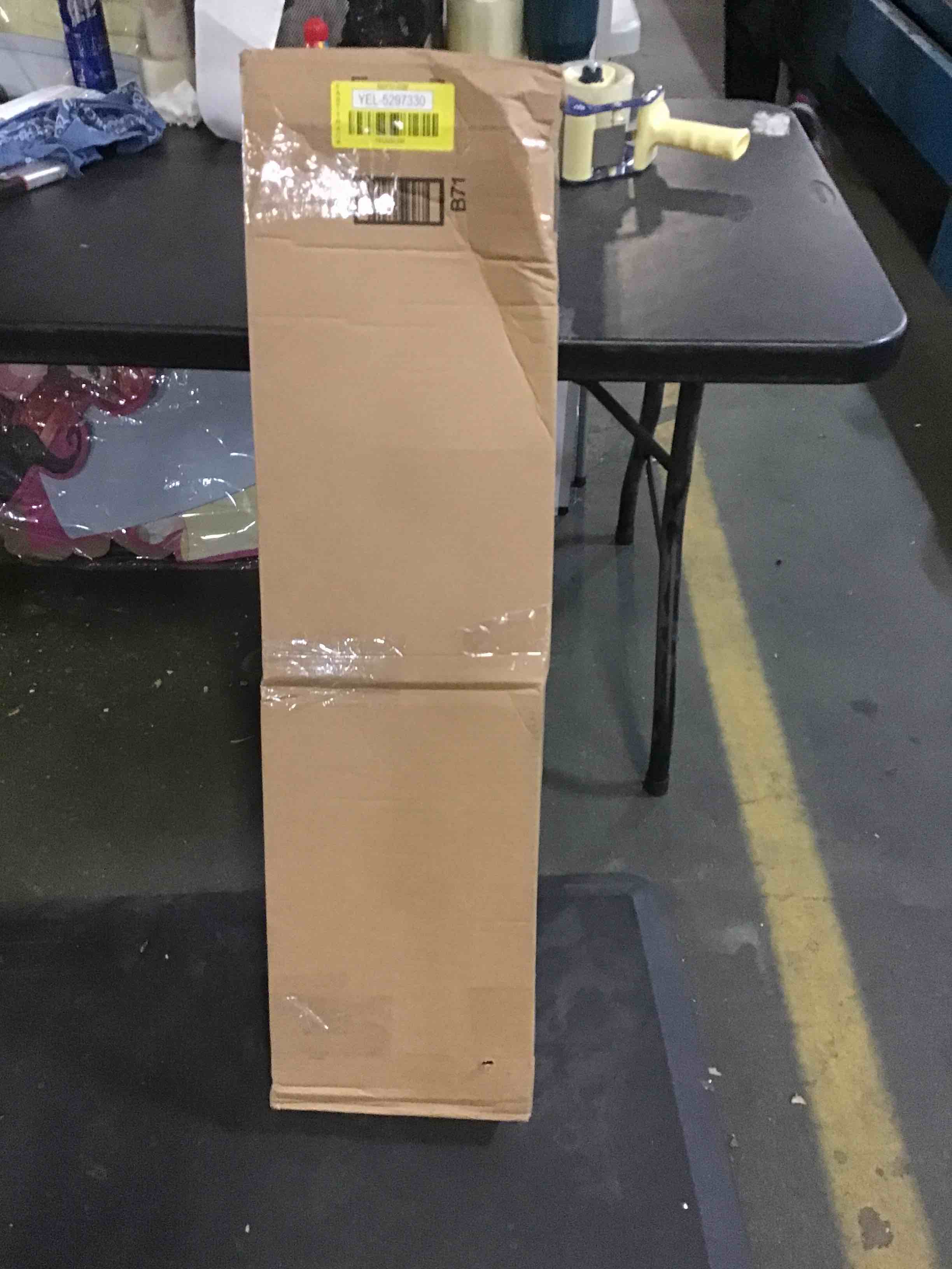 https://s3.amazonaws.com/lotting-images-prod/bidfta/YEL5297330_1689857097137.jpeg