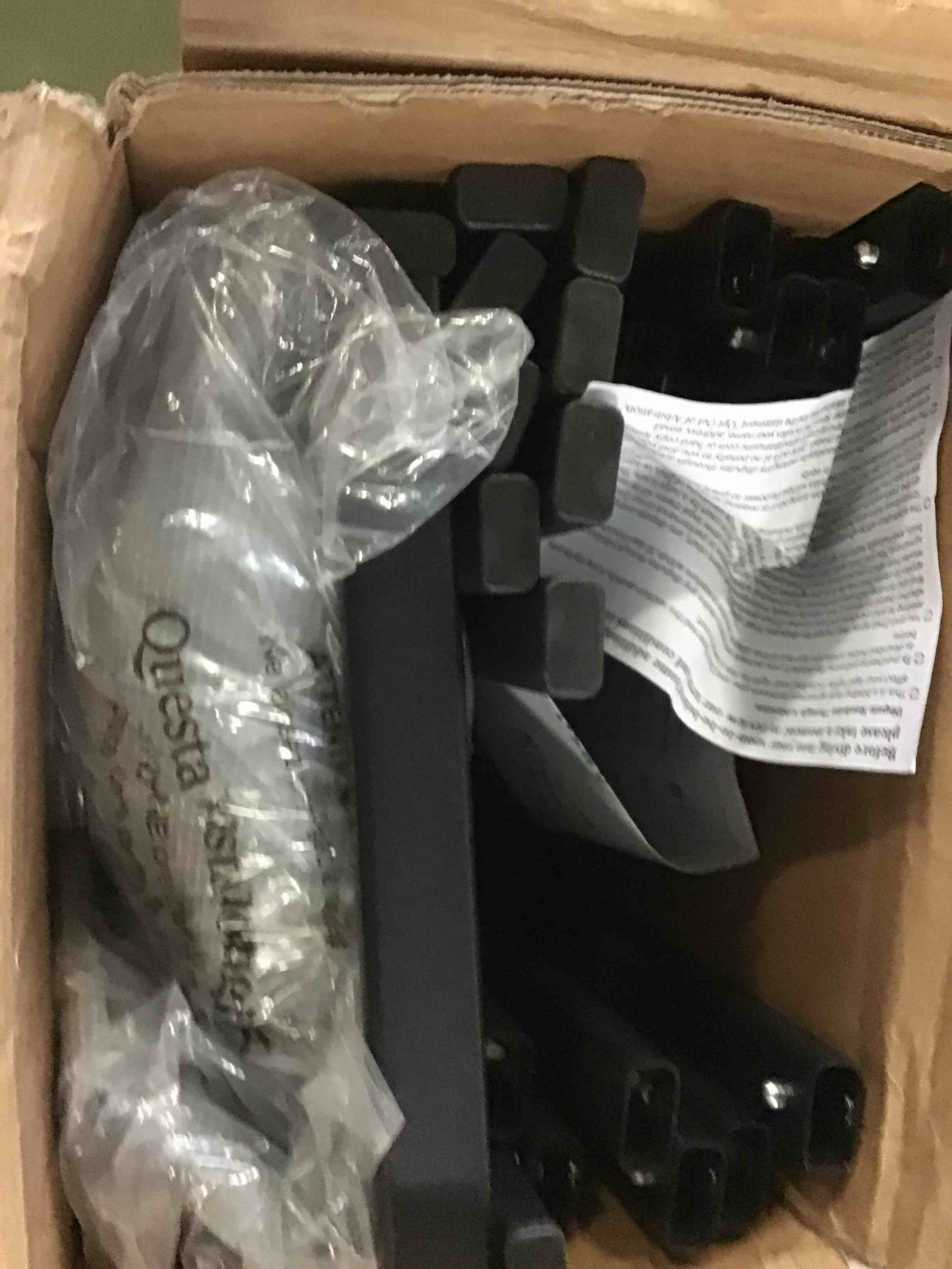 https://s3.amazonaws.com/lotting-images-prod/bidfta/YEL5298075_1690401831915.jpeg