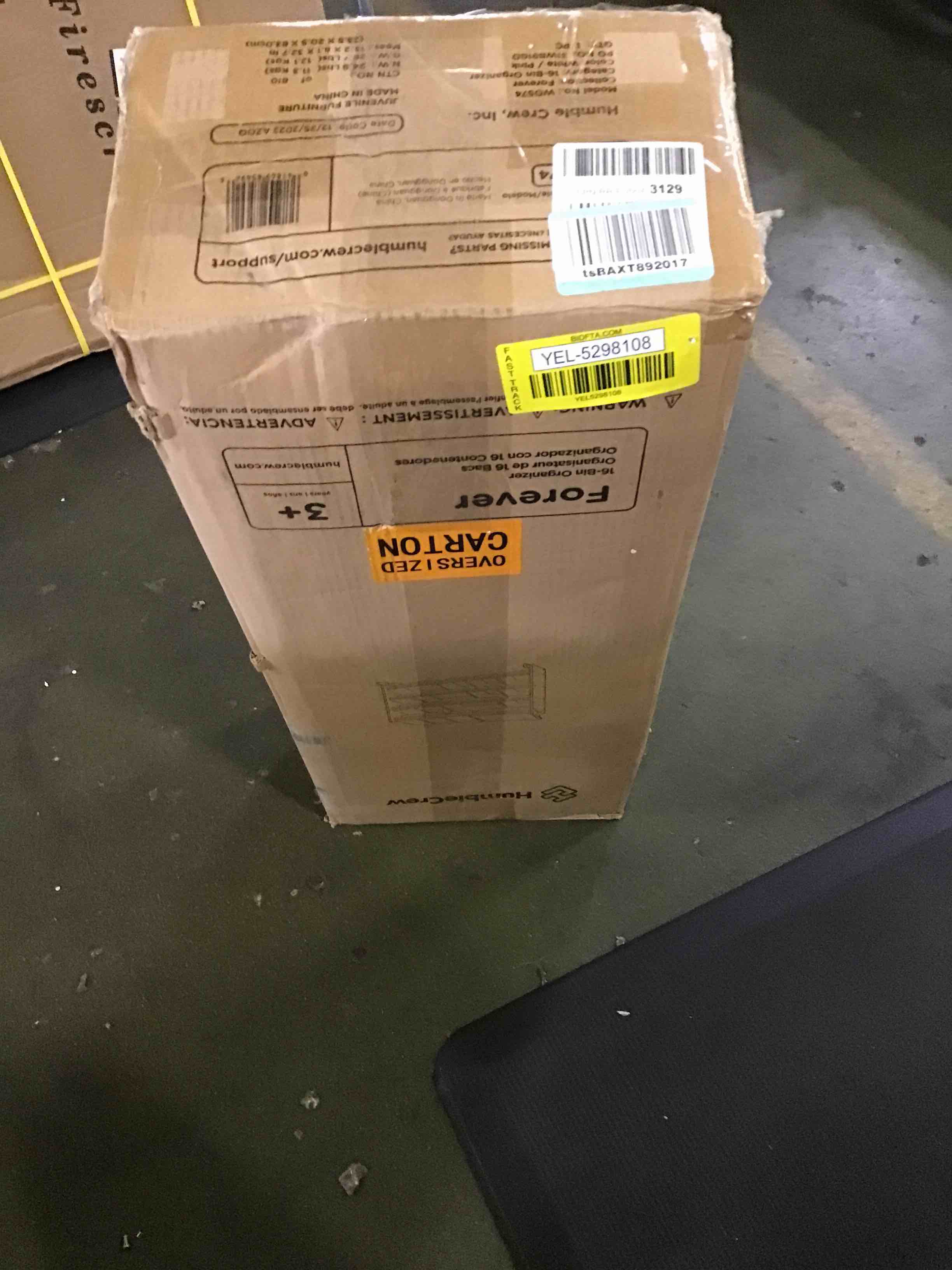 https://s3.amazonaws.com/lotting-images-prod/bidfta/YEL5298108_1690463501942.jpeg