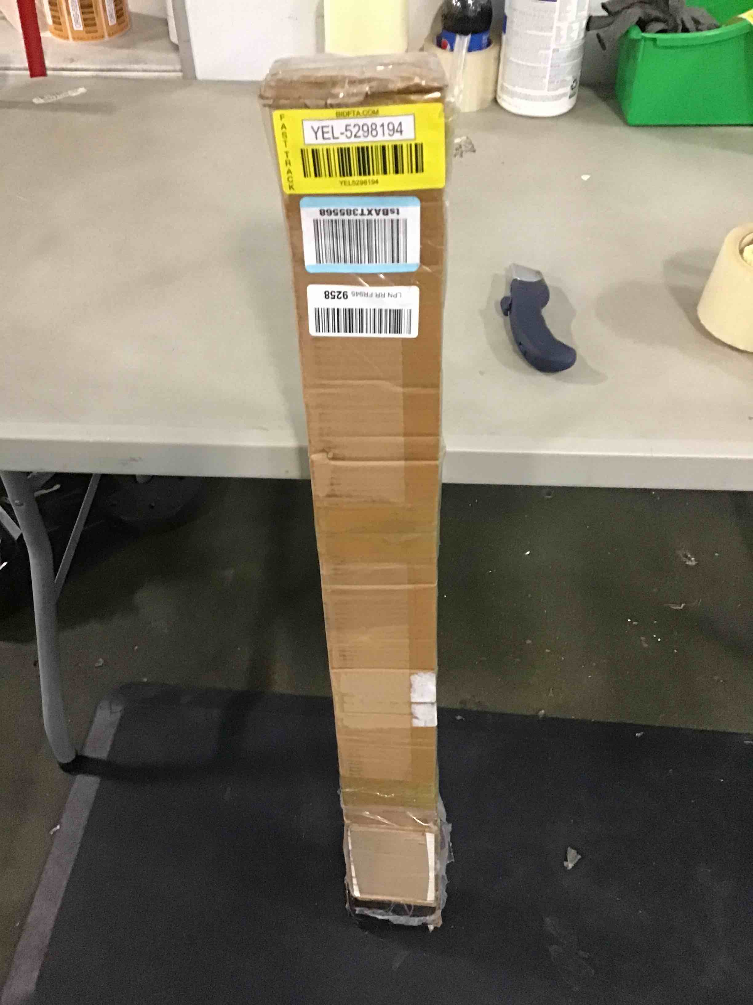 https://s3.amazonaws.com/lotting-images-prod/bidfta/YEL5298194_1690543789231.jpeg