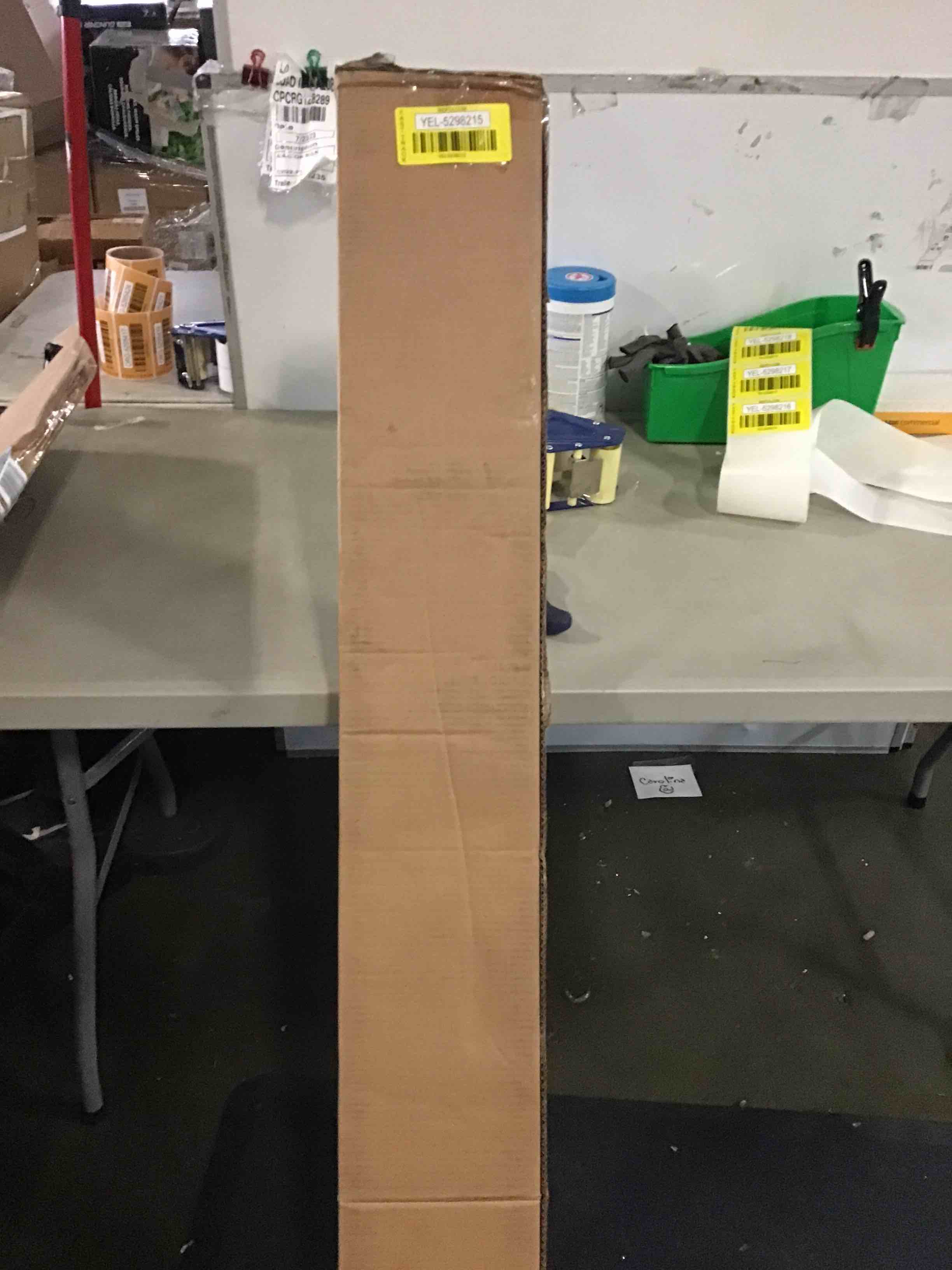 https://s3.amazonaws.com/lotting-images-prod/bidfta/YEL5298215_1690548405491.jpeg