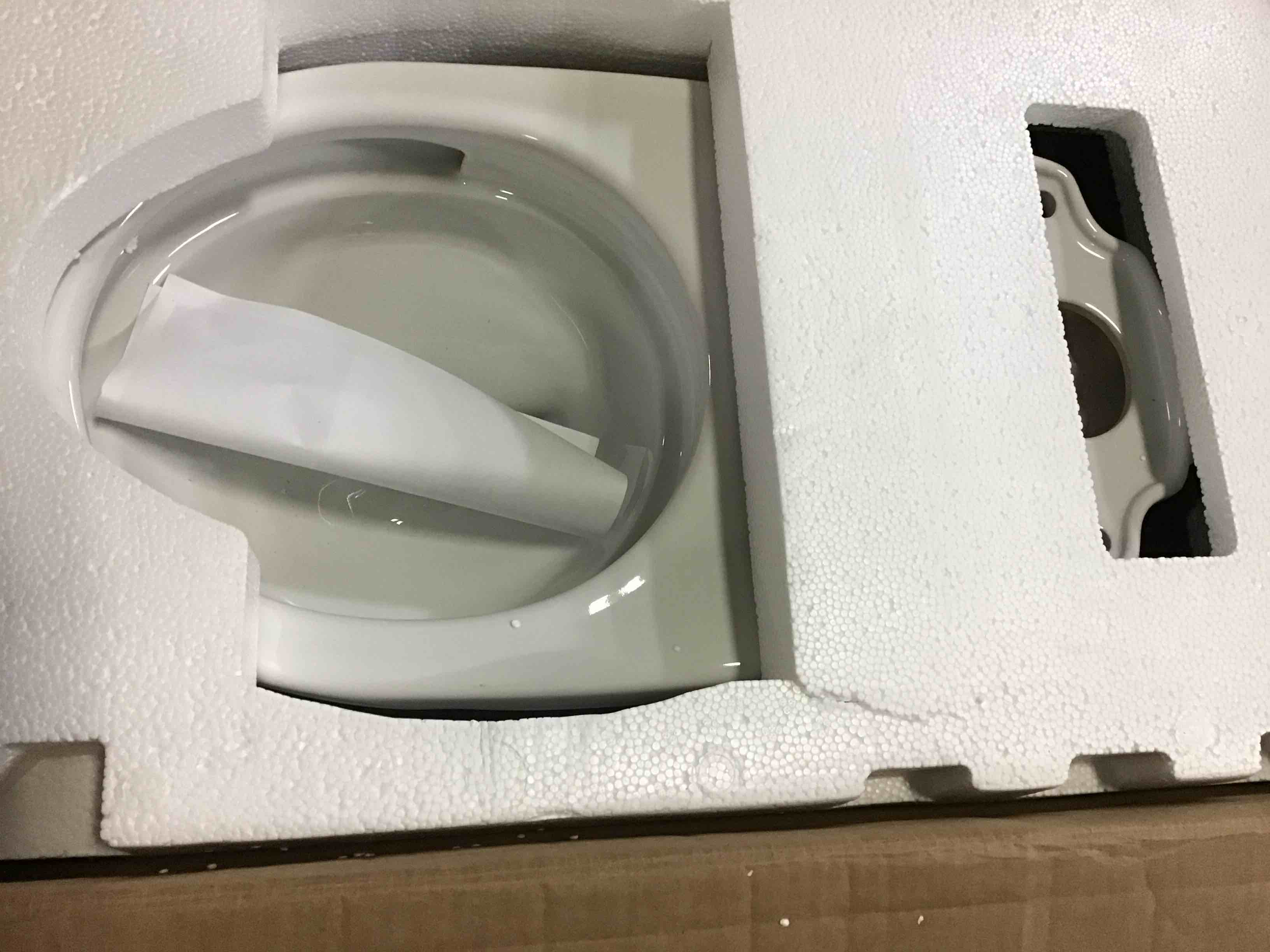 https://s3.amazonaws.com/lotting-images-prod/bidfta/YEL5298723_1687807711956.jpeg