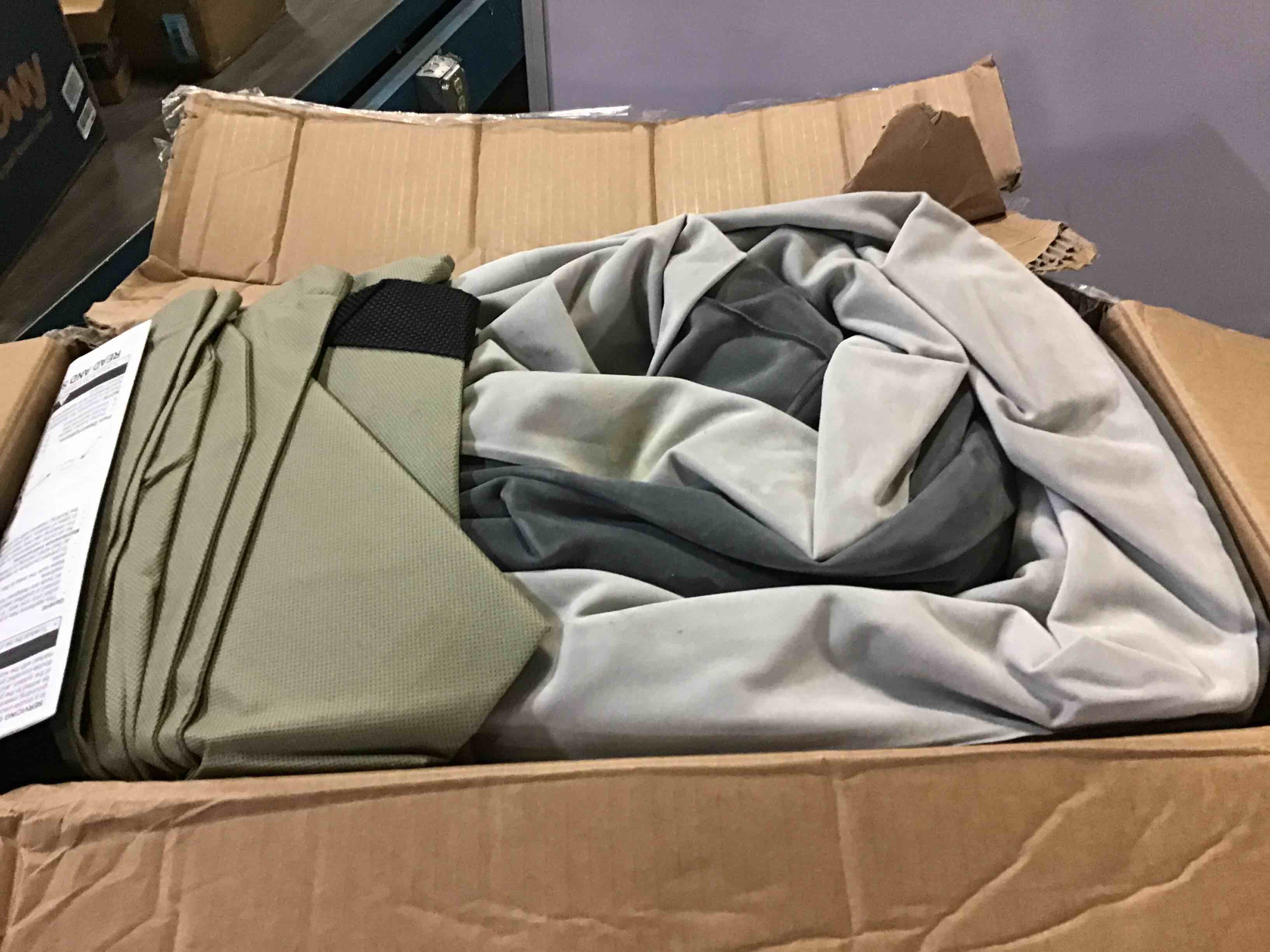 https://s3.amazonaws.com/lotting-images-prod/bidfta/YEL5299069_1688039975118.jpeg