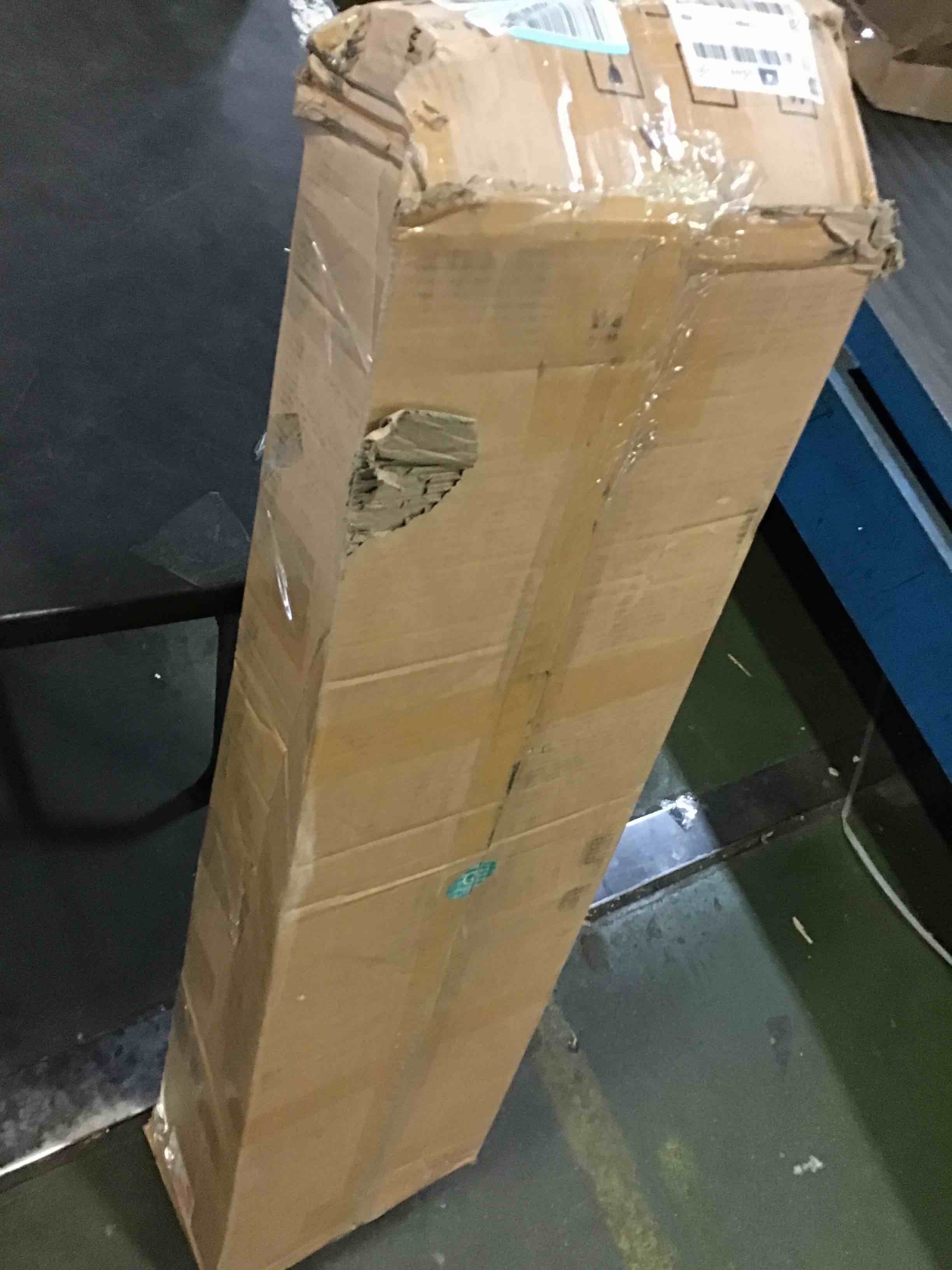 https://s3.amazonaws.com/lotting-images-prod/bidfta/YEL5301557_1689337579927.jpeg