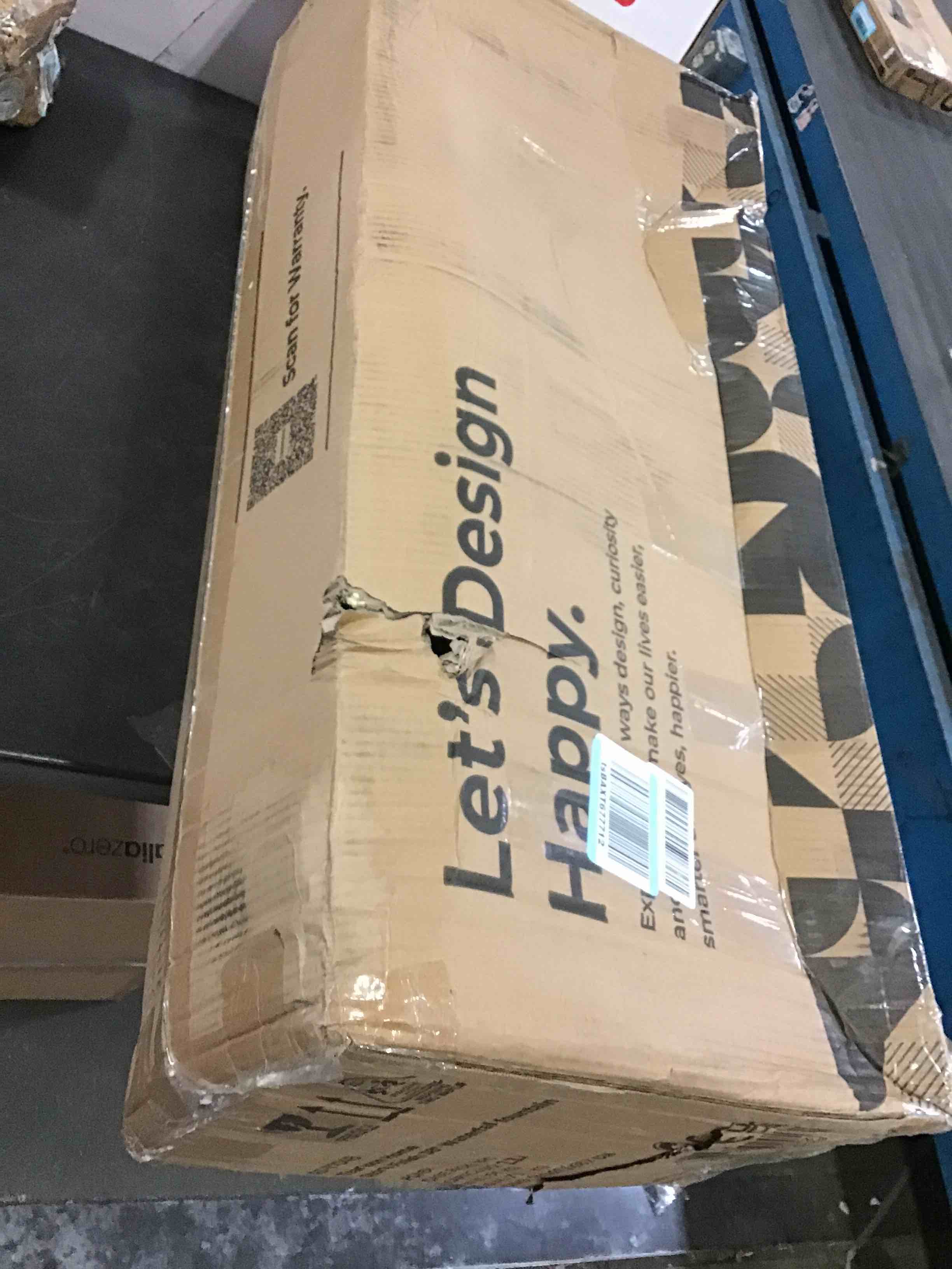https://s3.amazonaws.com/lotting-images-prod/bidfta/YEL5301583_1689340871551.jpeg