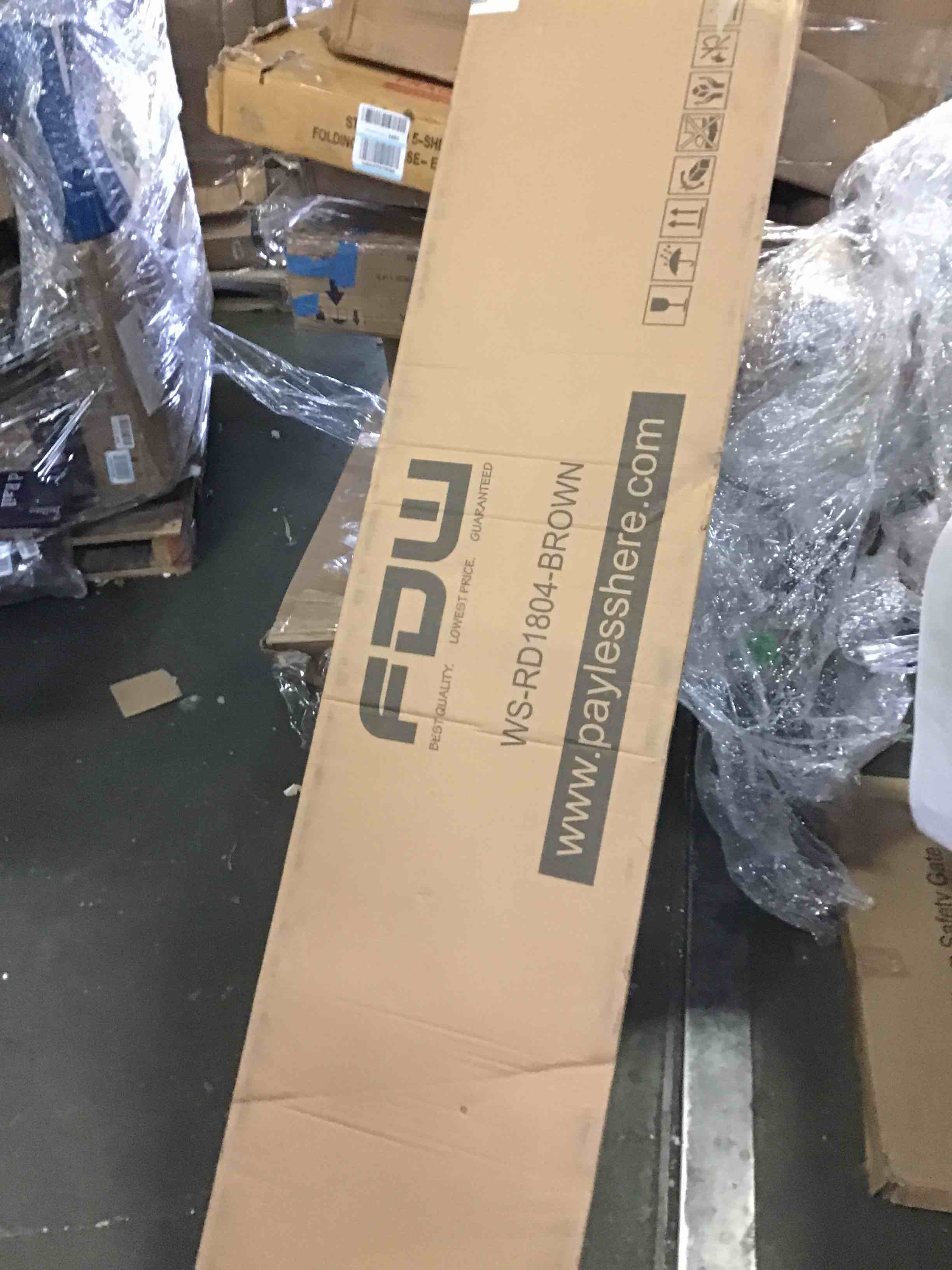 https://s3.amazonaws.com/lotting-images-prod/bidfta/YEL5301601_1689344899589.jpeg