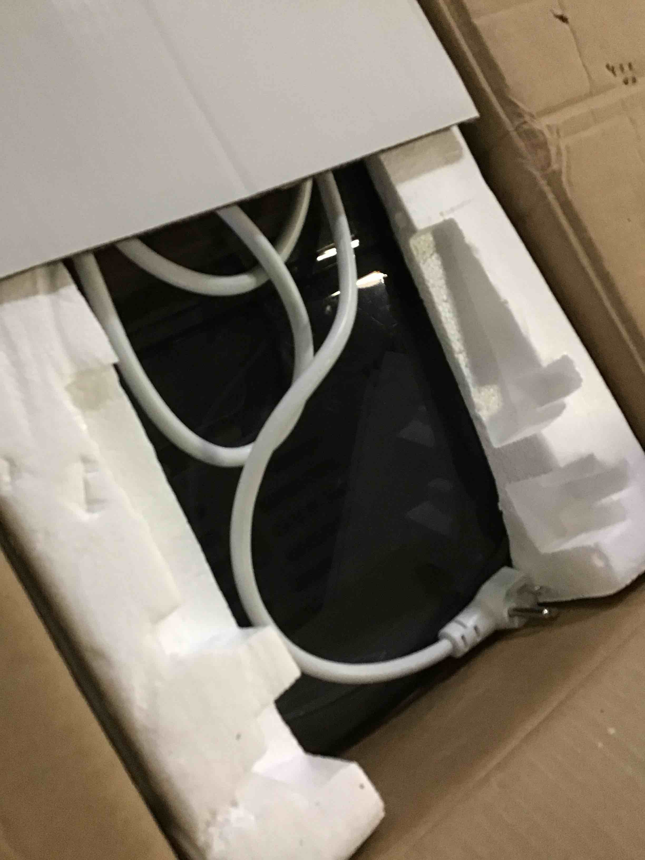 https://s3.amazonaws.com/lotting-images-prod/bidfta/YEL5302425_1689784425736.jpeg