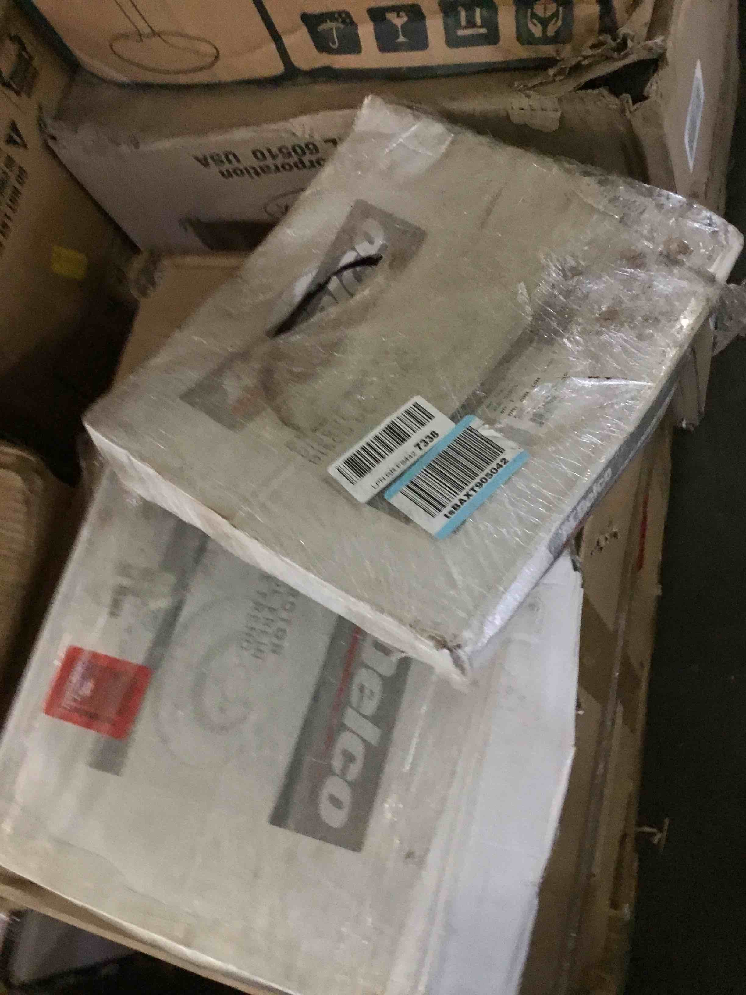 https://s3.amazonaws.com/lotting-images-prod/bidfta/YEL5303081_1690212455688.jpeg