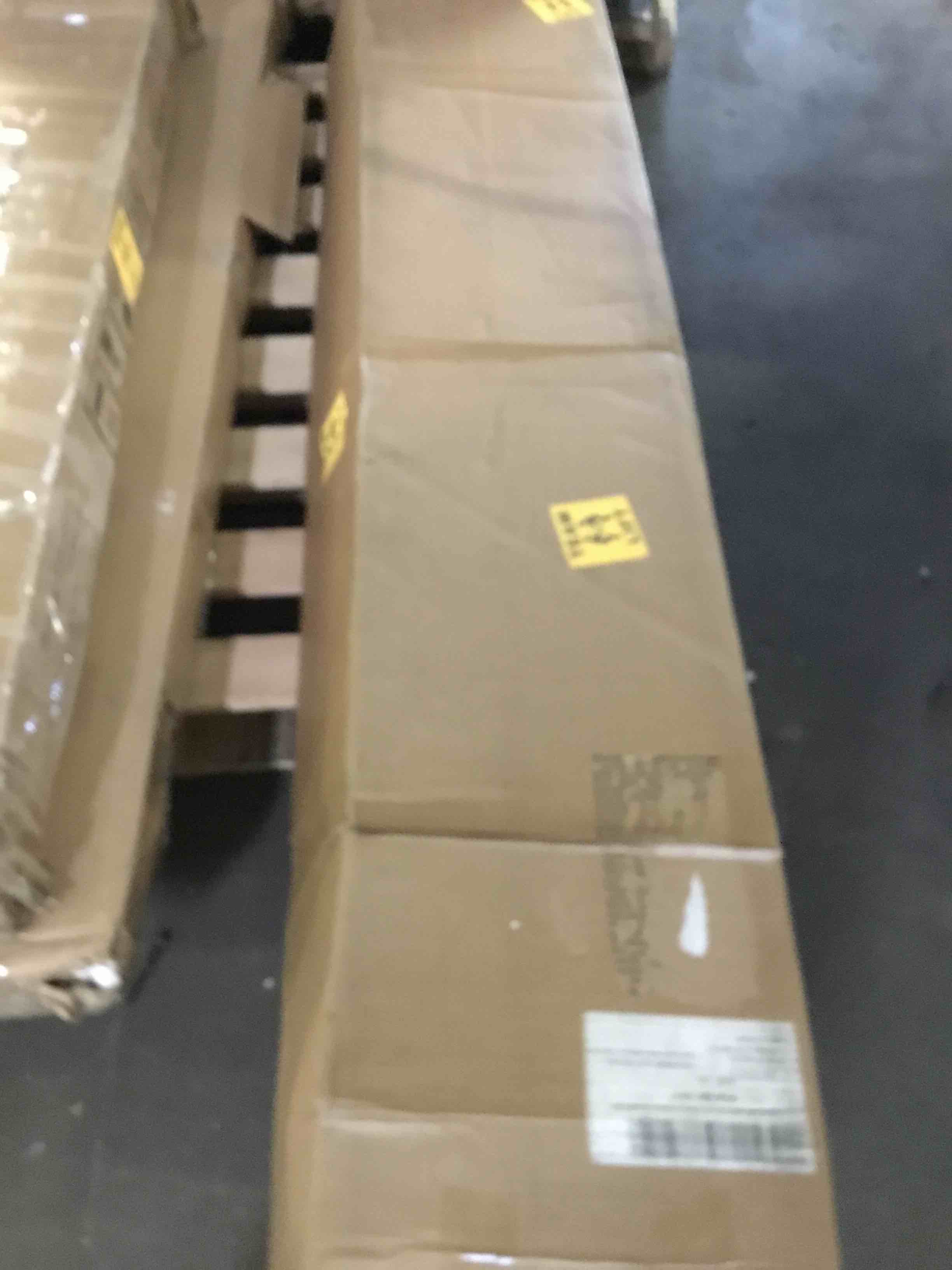 https://s3.amazonaws.com/lotting-images-prod/bidfta/YEL5304755_1689080422218.jpeg