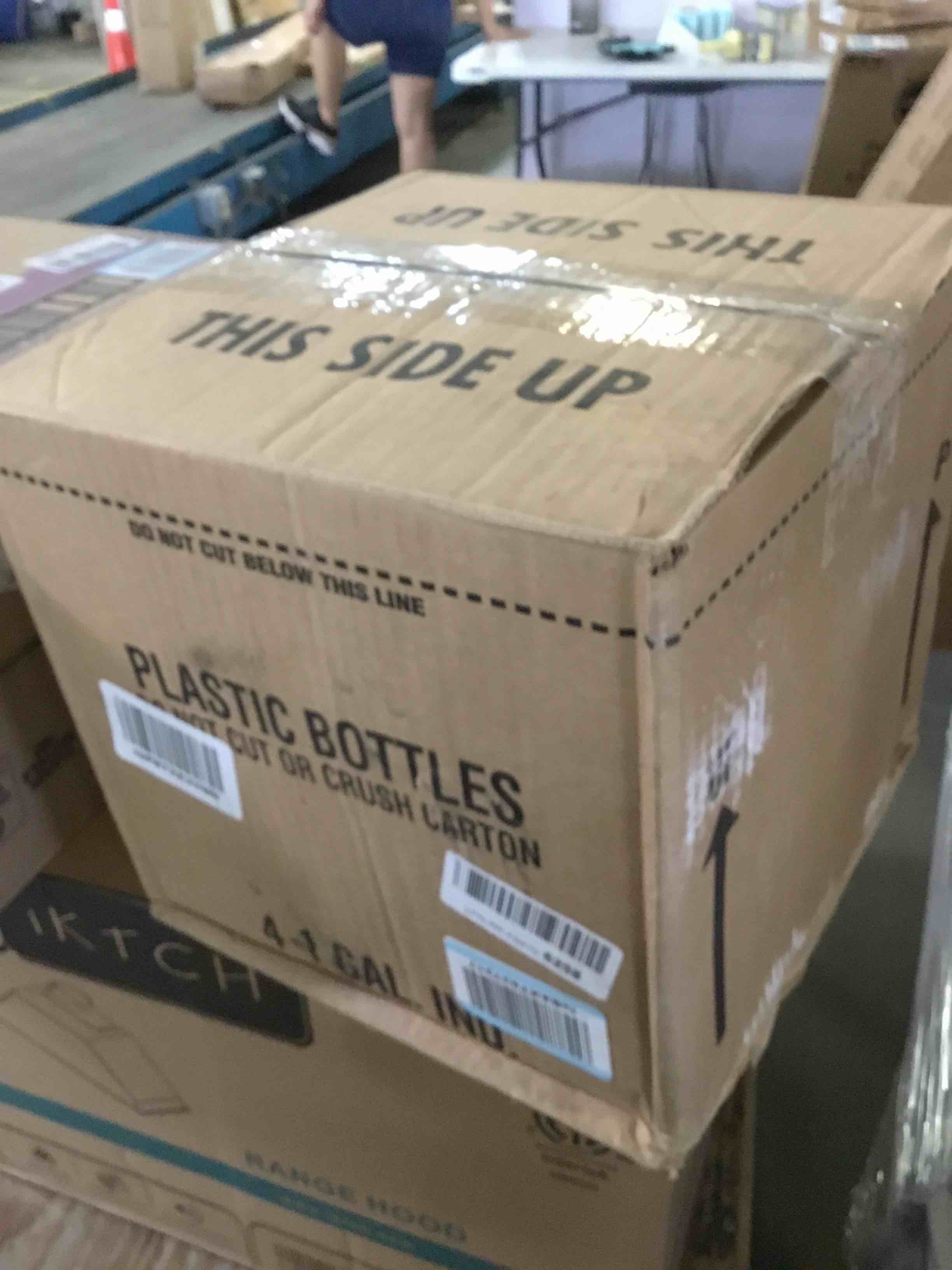 https://s3.amazonaws.com/lotting-images-prod/bidfta/YEL5304807_1689088826708.jpeg
