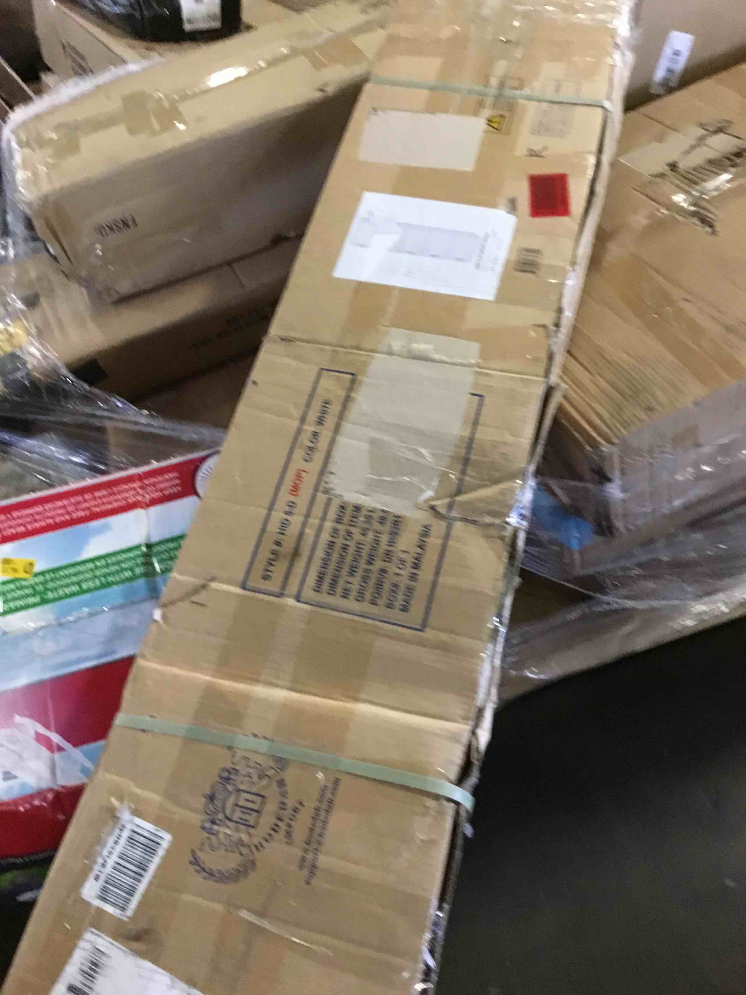 https://s3.amazonaws.com/lotting-images-prod/bidfta/YEL5305192_1689346910941.jpeg