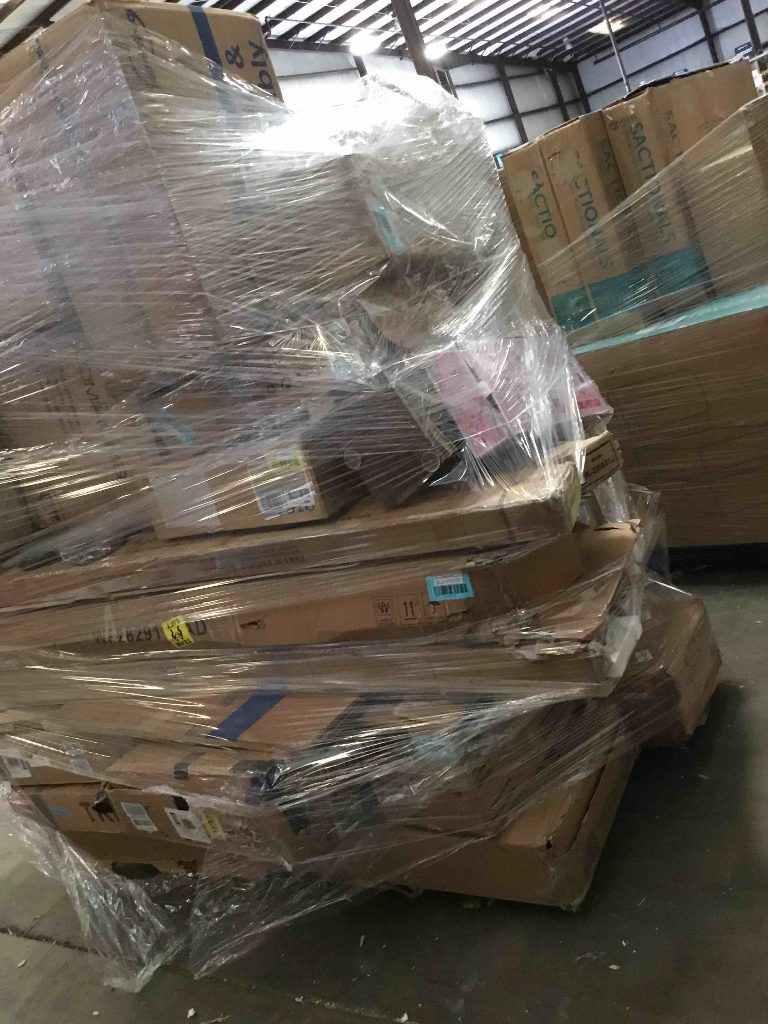 https://s3.amazonaws.com/lotting-images-prod/bidfta/YEL5314954_1707409834899.jpeg