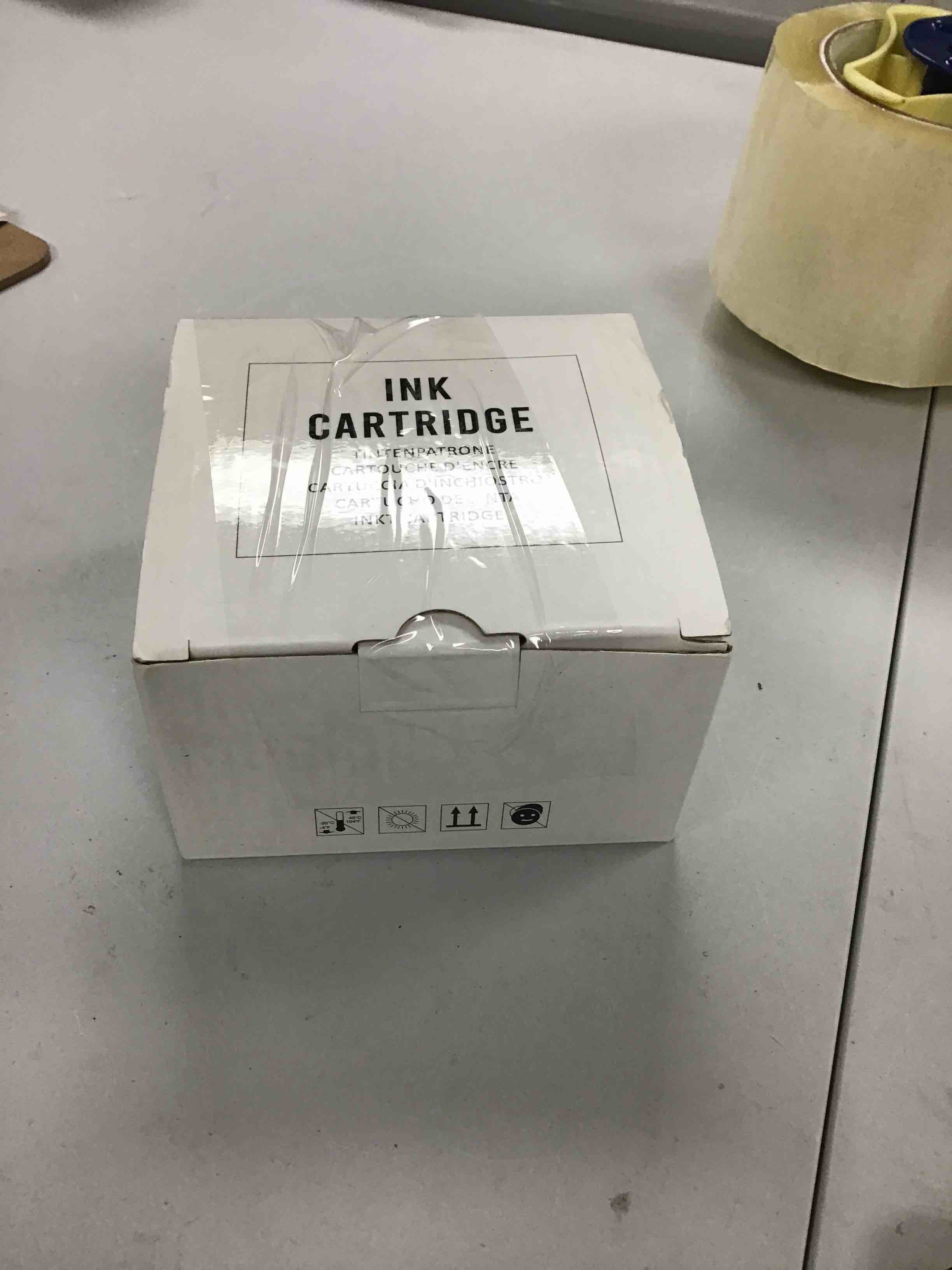 https://s3.amazonaws.com/lotting-images-prod/bidfta/YEL5318024_1694527476989.jpeg