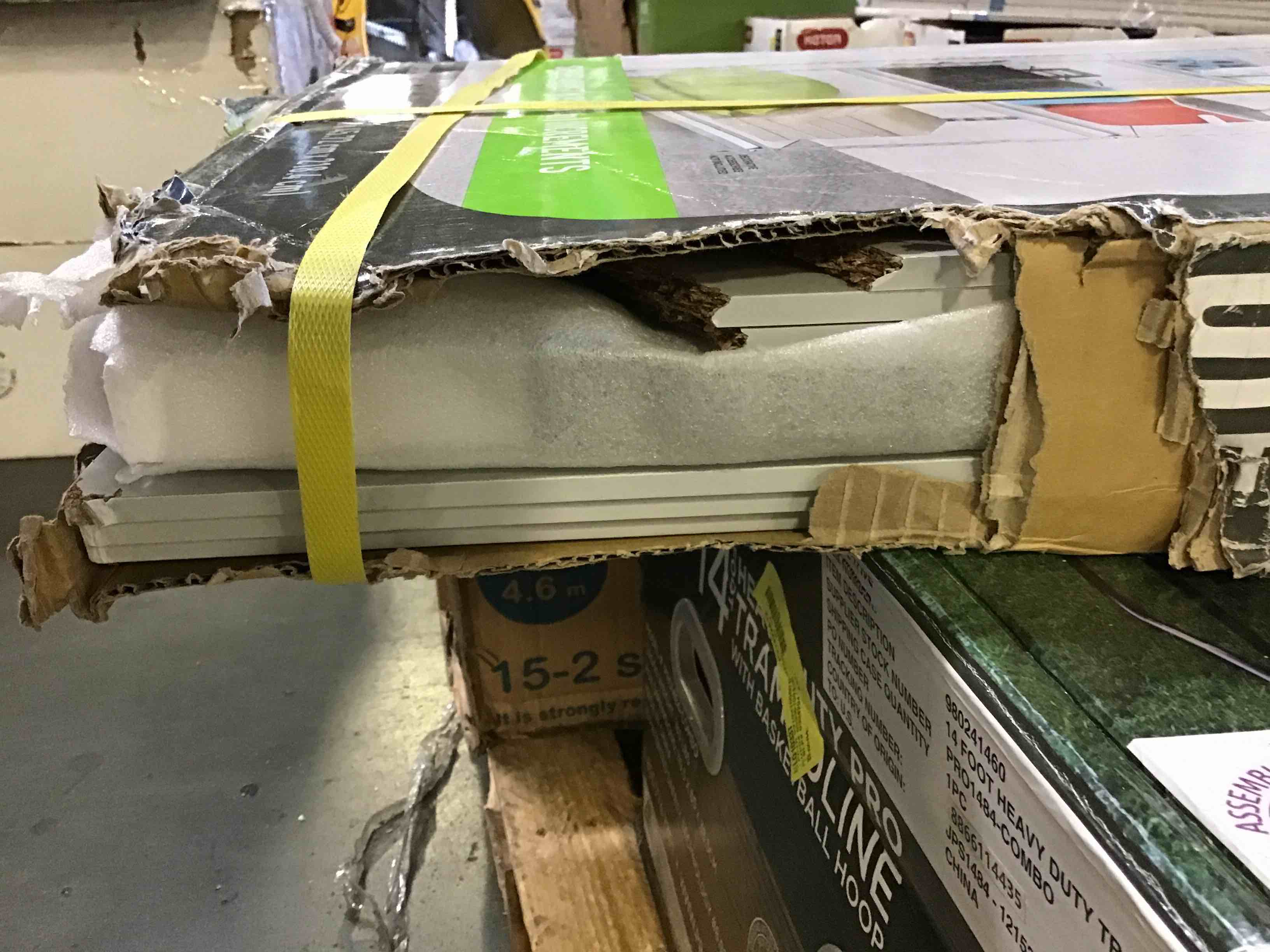 https://s3.amazonaws.com/lotting-images-prod/bidfta/YEL5324646_1691433590654.jpeg