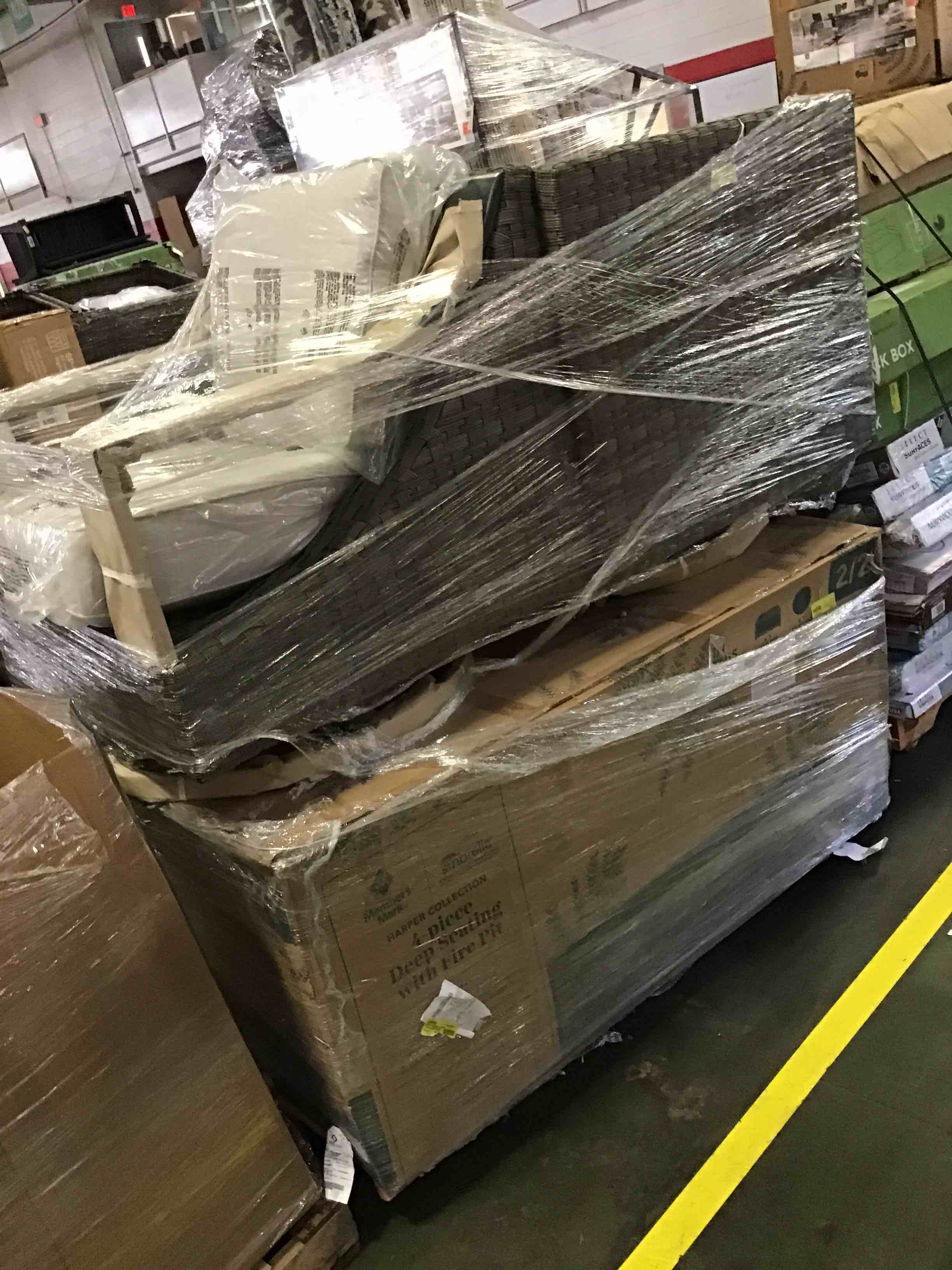 https://s3.amazonaws.com/lotting-images-prod/bidfta/YEL5324714_1691496870183.jpeg