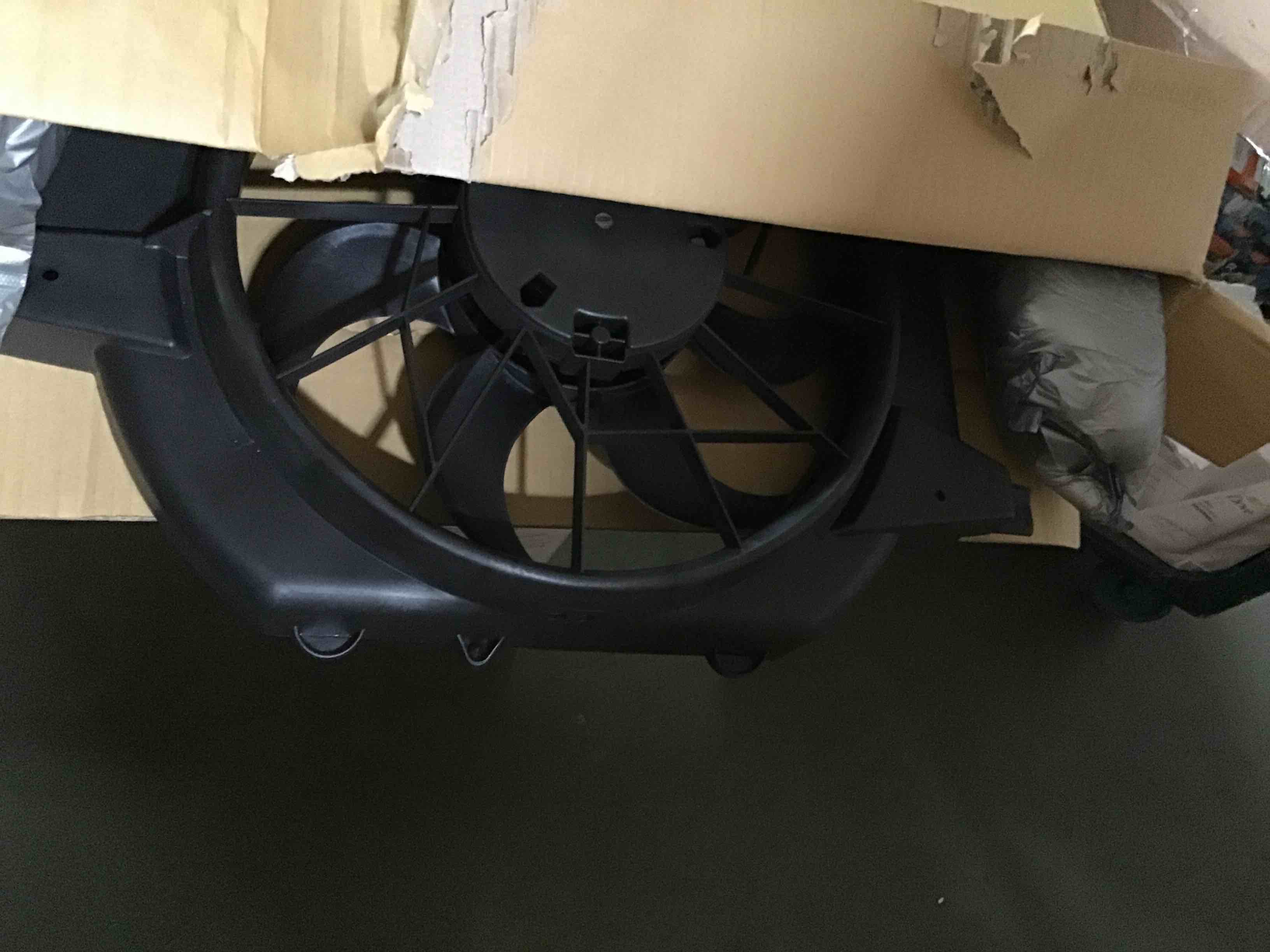 https://s3.amazonaws.com/lotting-images-prod/bidfta/YEL5324754_1691522363401.jpeg