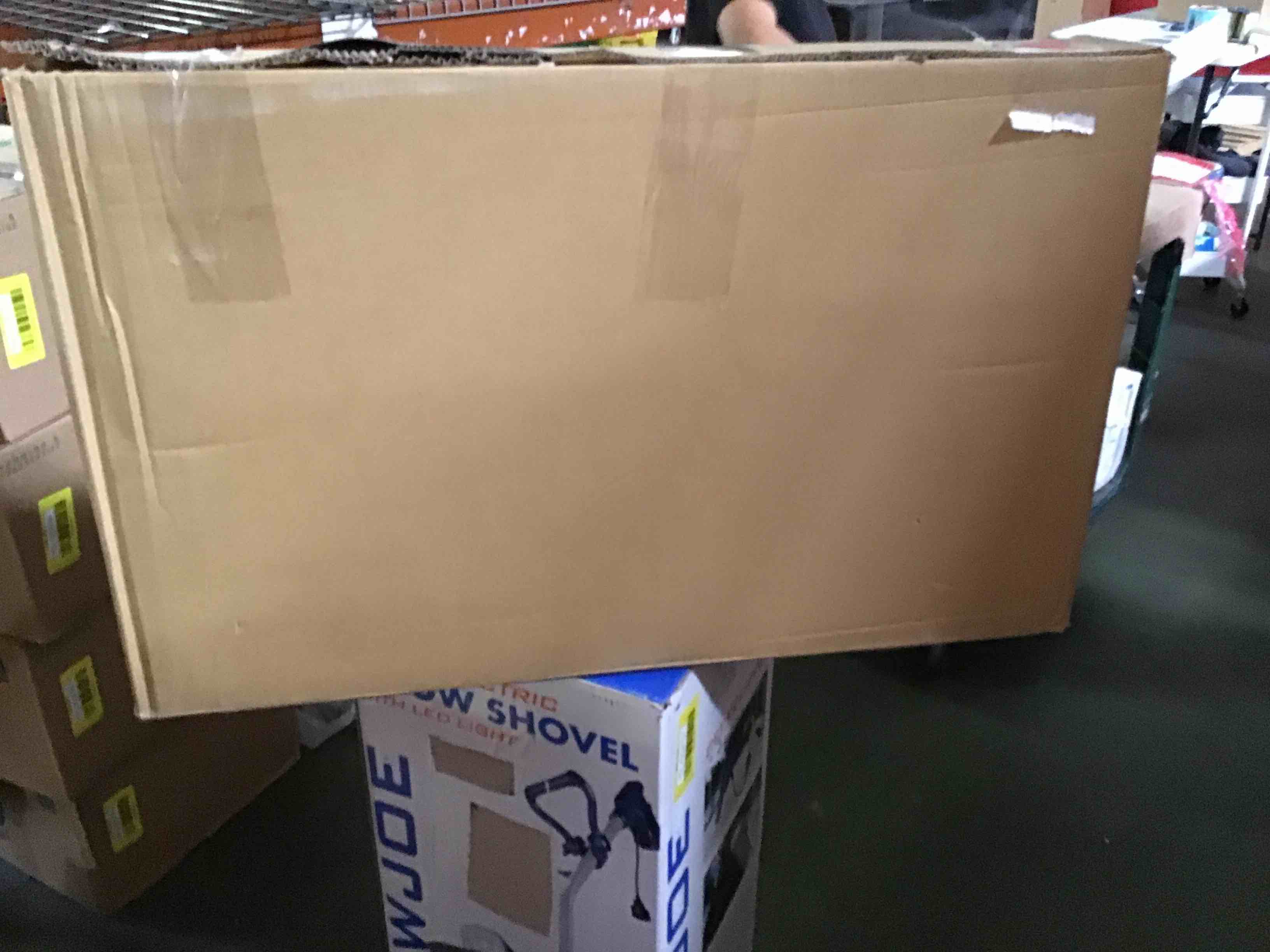 https://s3.amazonaws.com/lotting-images-prod/bidfta/YEL5324754_1691522388822.jpeg