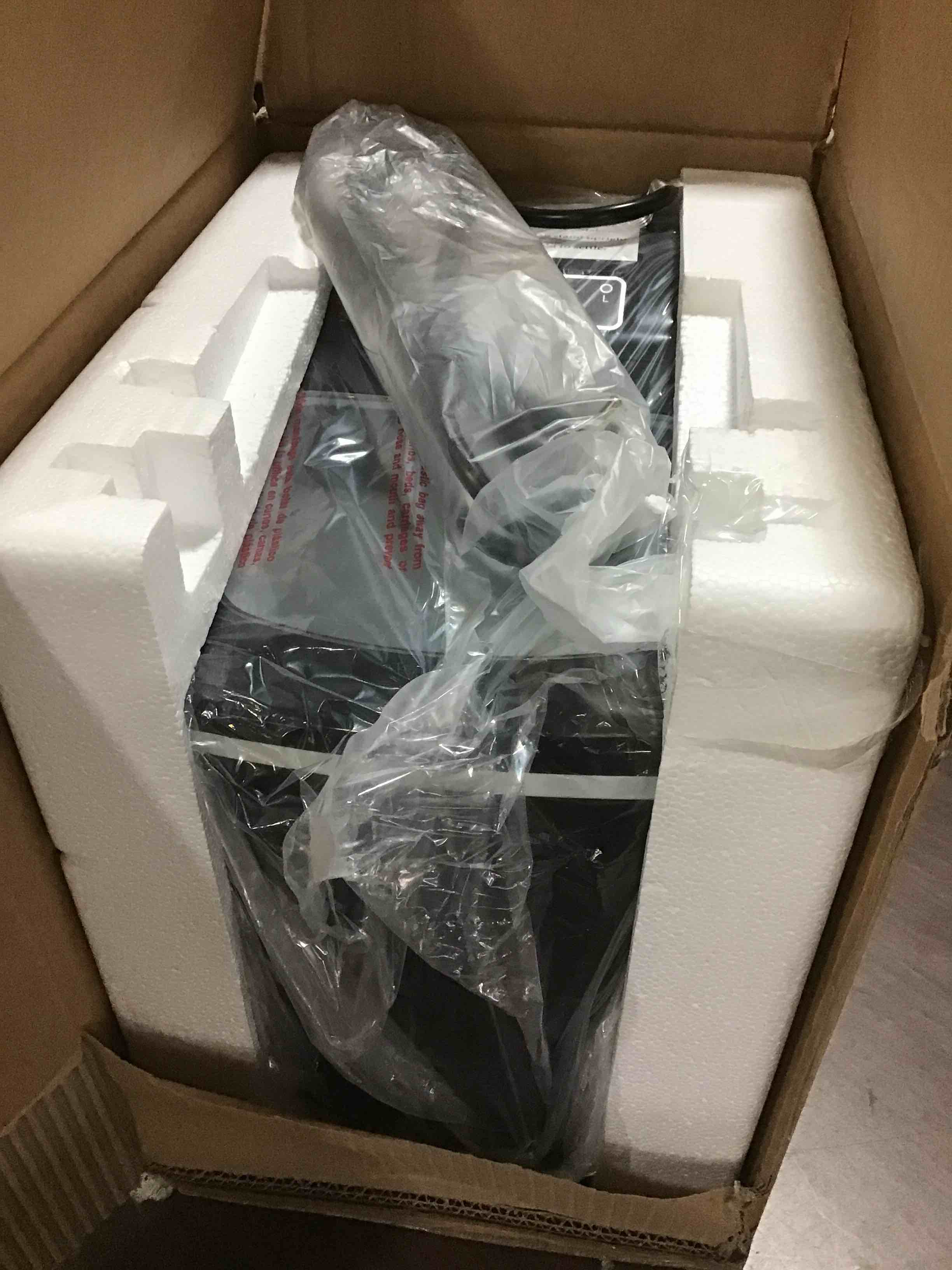https://s3.amazonaws.com/lotting-images-prod/bidfta/YEL5326728_1693058478453.jpeg