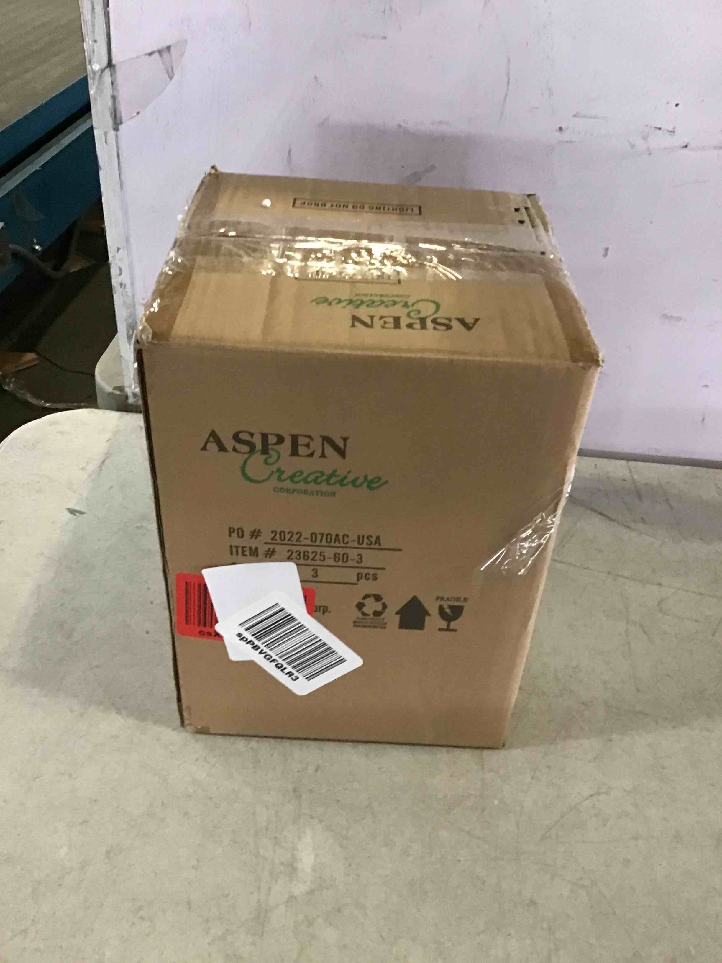https://s3.amazonaws.com/lotting-images-prod/bidfta/YEL5327404_1694875687343.jpeg