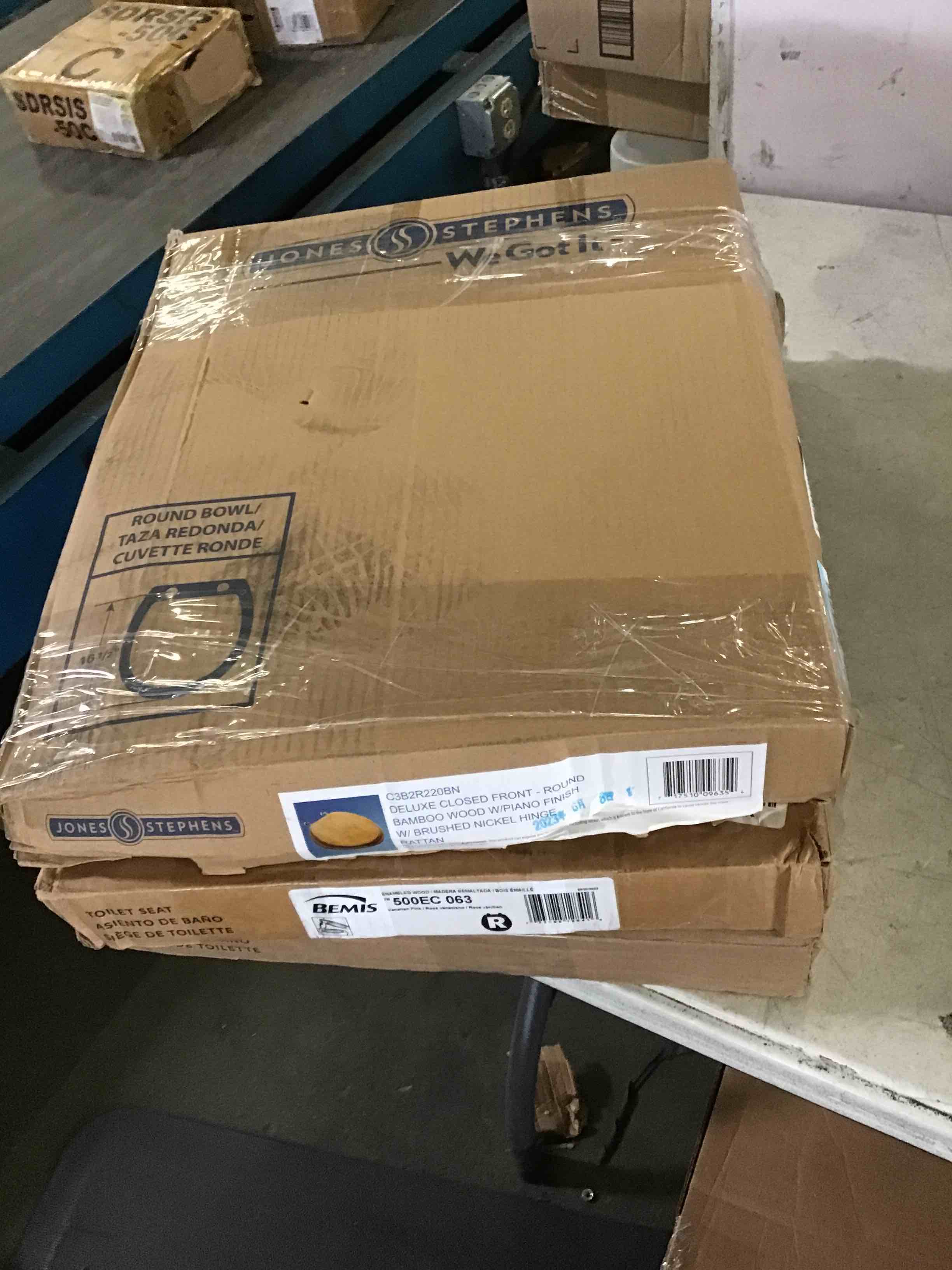 https://s3.amazonaws.com/lotting-images-prod/bidfta/YEL5327477_1694882693383.jpeg