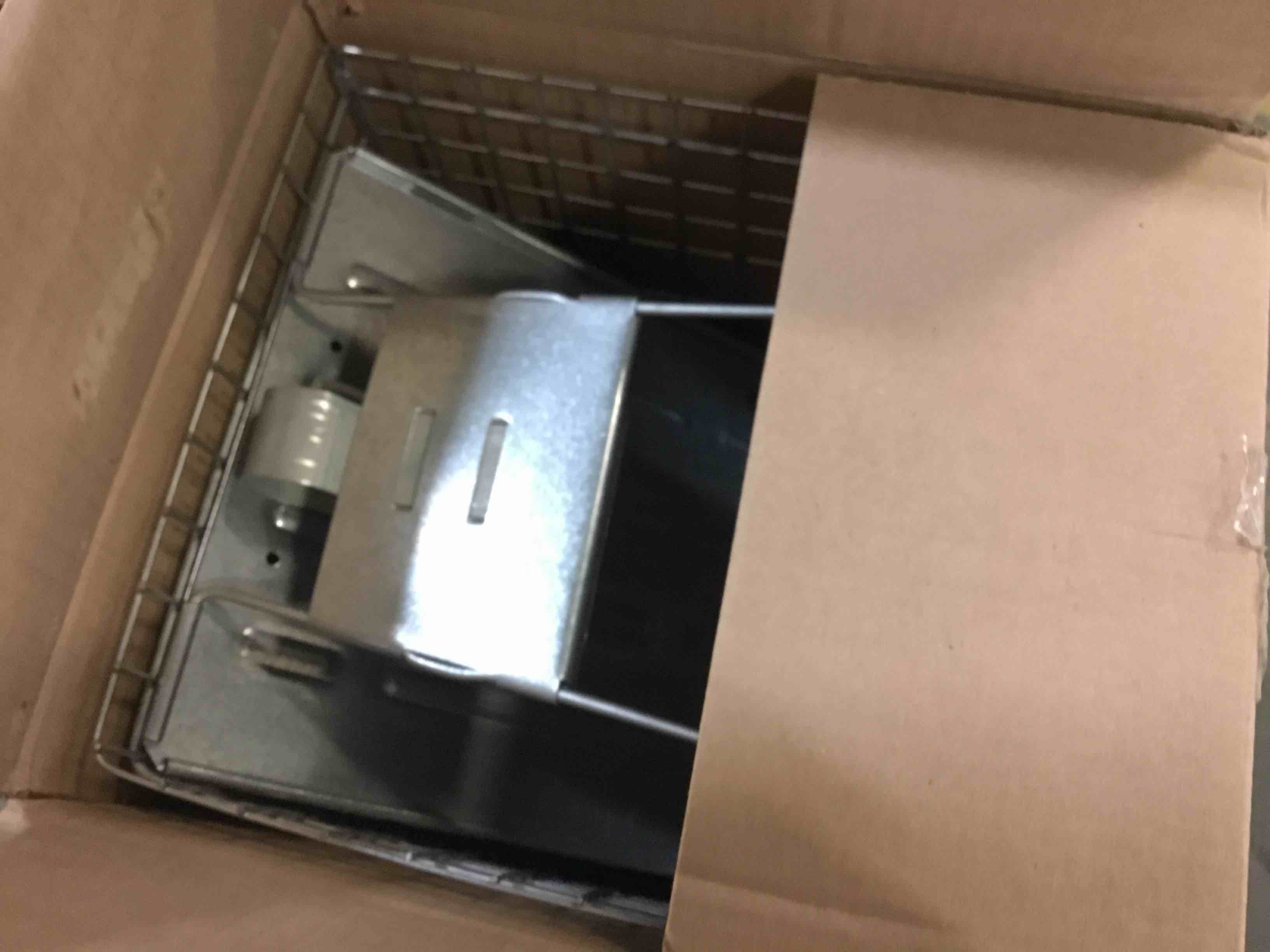 https://s3.amazonaws.com/lotting-images-prod/bidfta/YEL5330396_1691607278383.jpeg