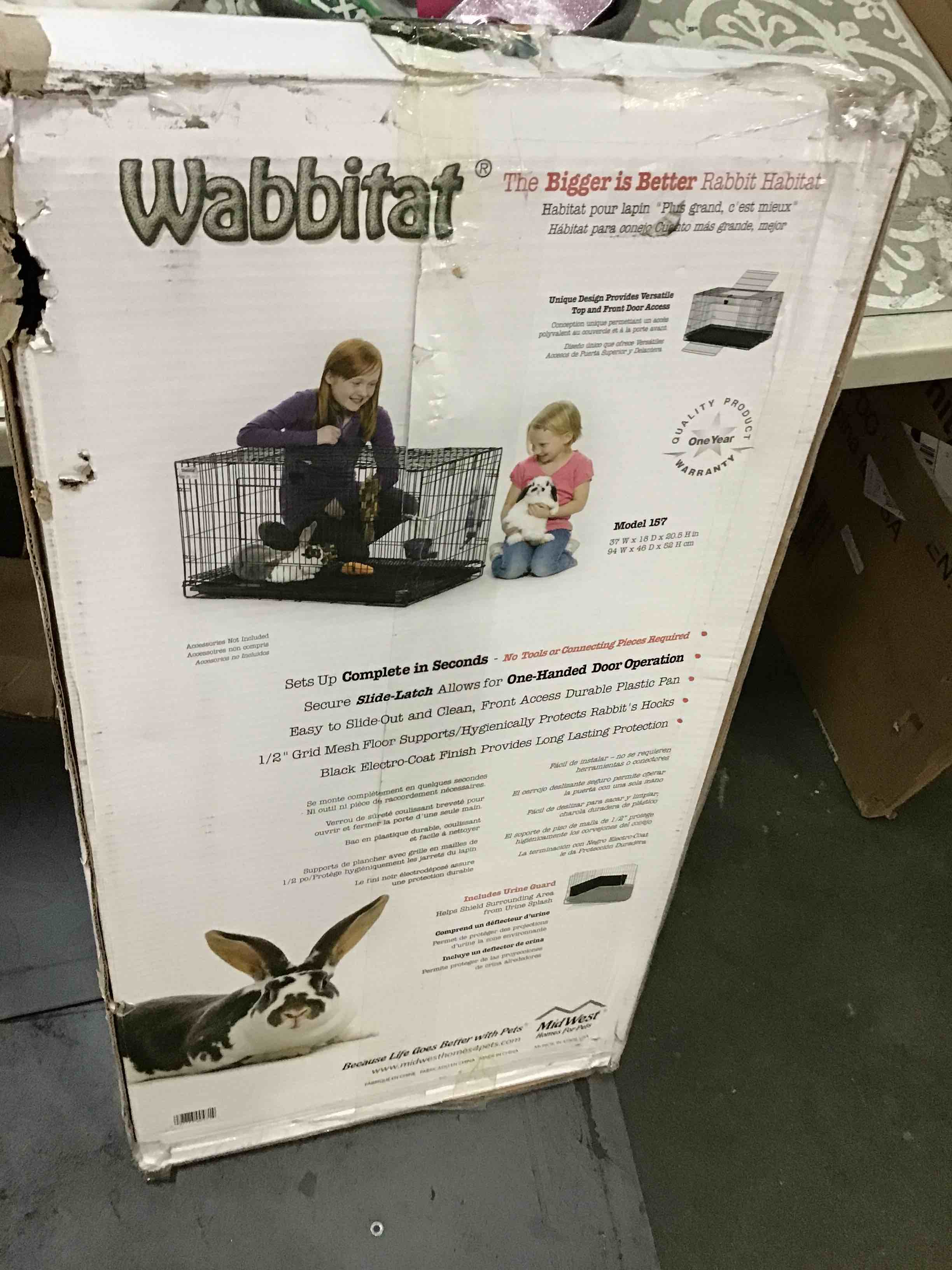 https://s3.amazonaws.com/lotting-images-prod/bidfta/YEL5330700_1691774916663.jpeg