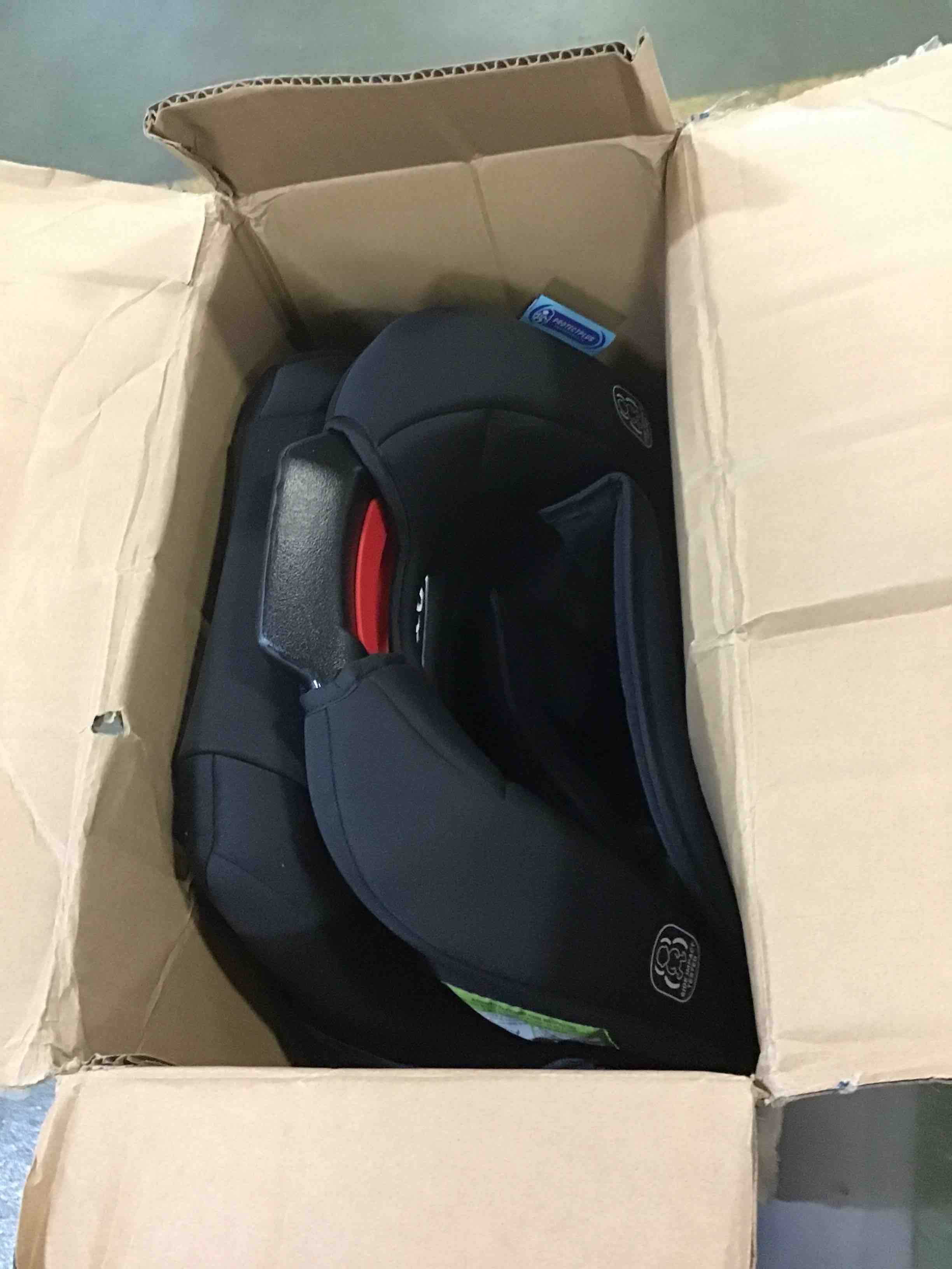 https://s3.amazonaws.com/lotting-images-prod/bidfta/YEL5331073_1692127743668.jpeg