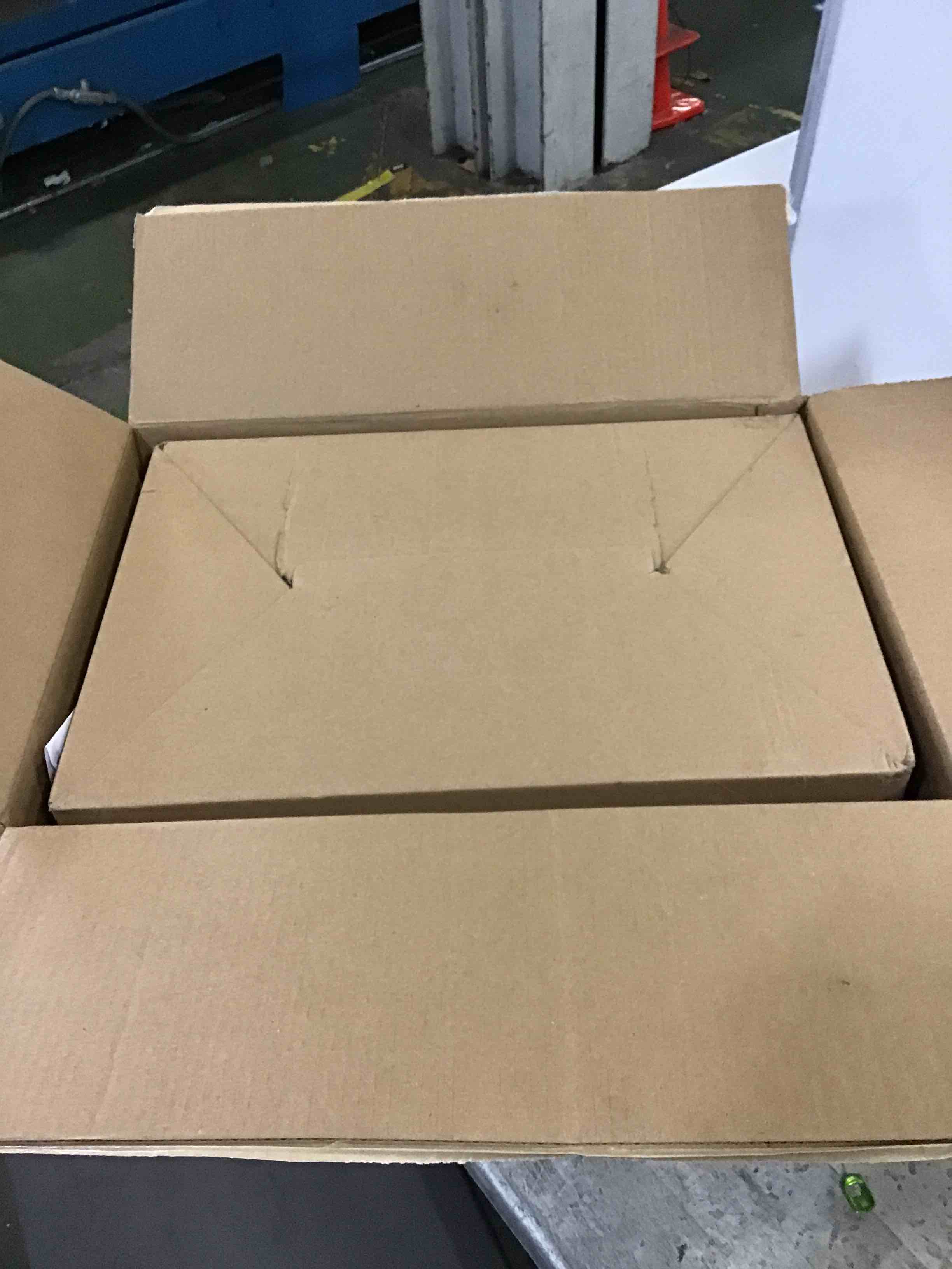 https://s3.amazonaws.com/lotting-images-prod/bidfta/YEL5331084_1692129460141.jpeg