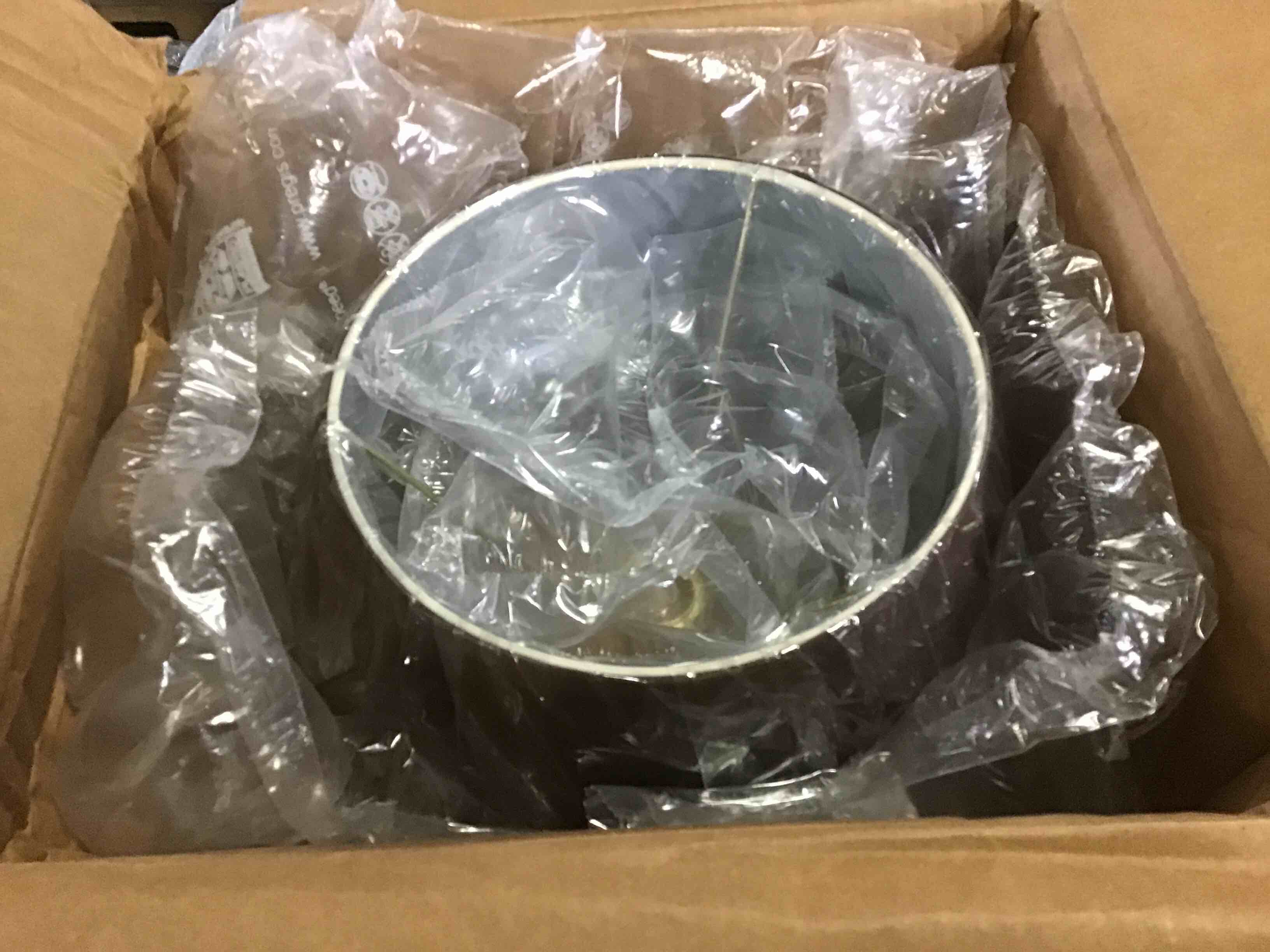 https://s3.amazonaws.com/lotting-images-prod/bidfta/YEL5331702_1691092135709.jpeg