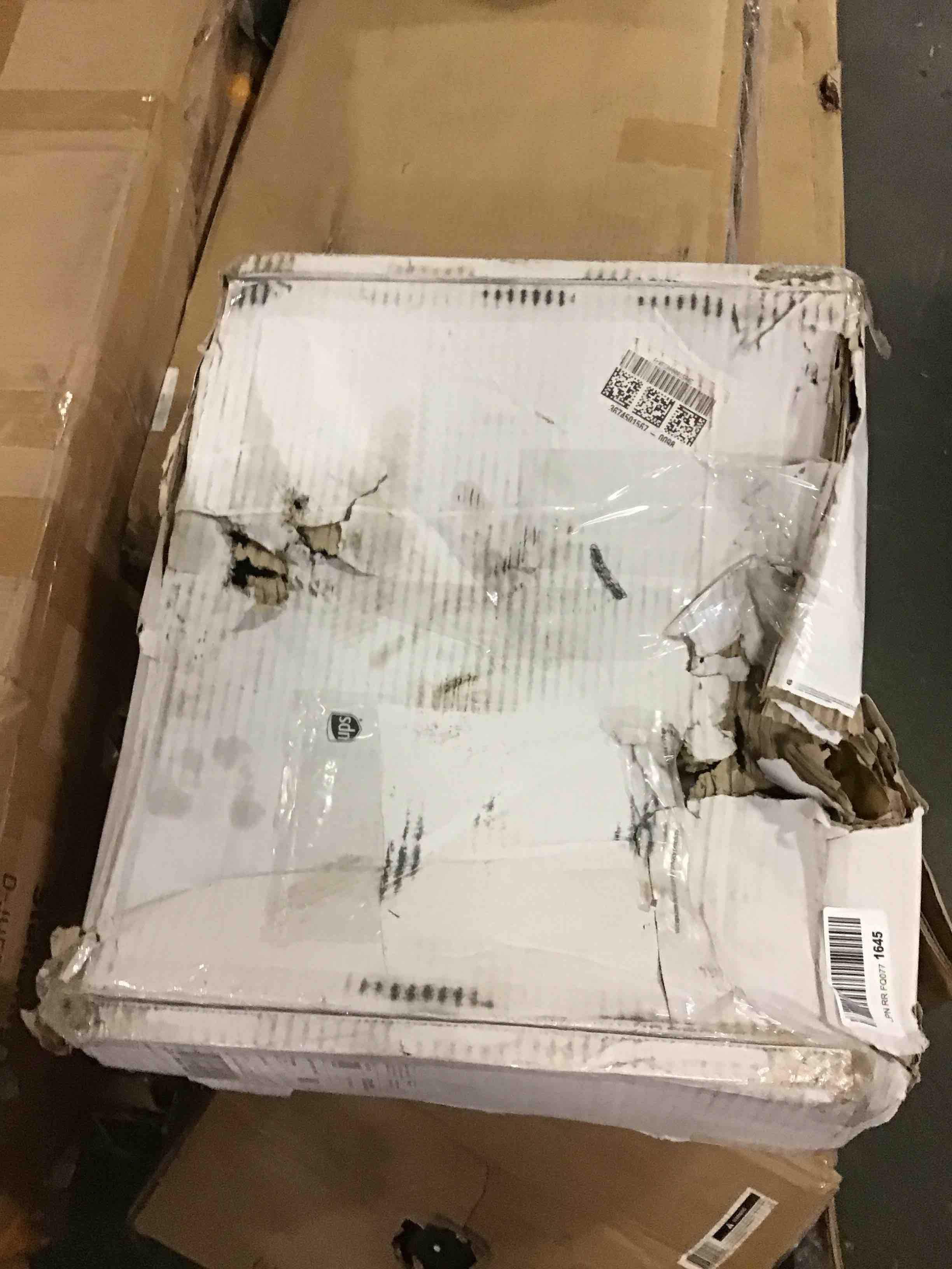 https://s3.amazonaws.com/lotting-images-prod/bidfta/YEL5331882_1691325500175.jpeg