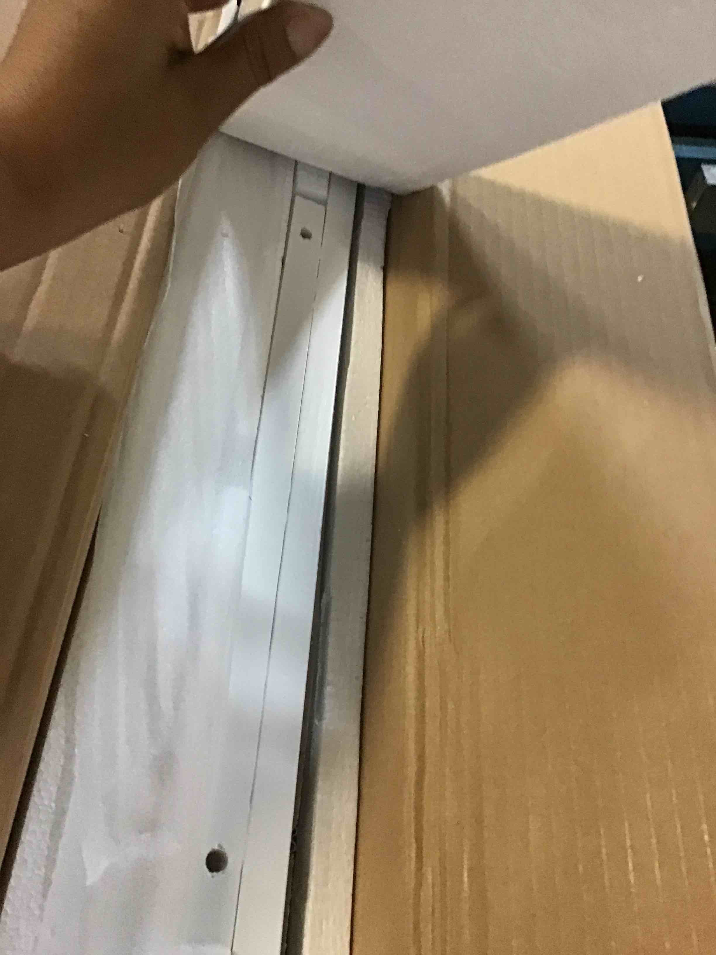 https://s3.amazonaws.com/lotting-images-prod/bidfta/YEL5332512_1691667863564.jpeg