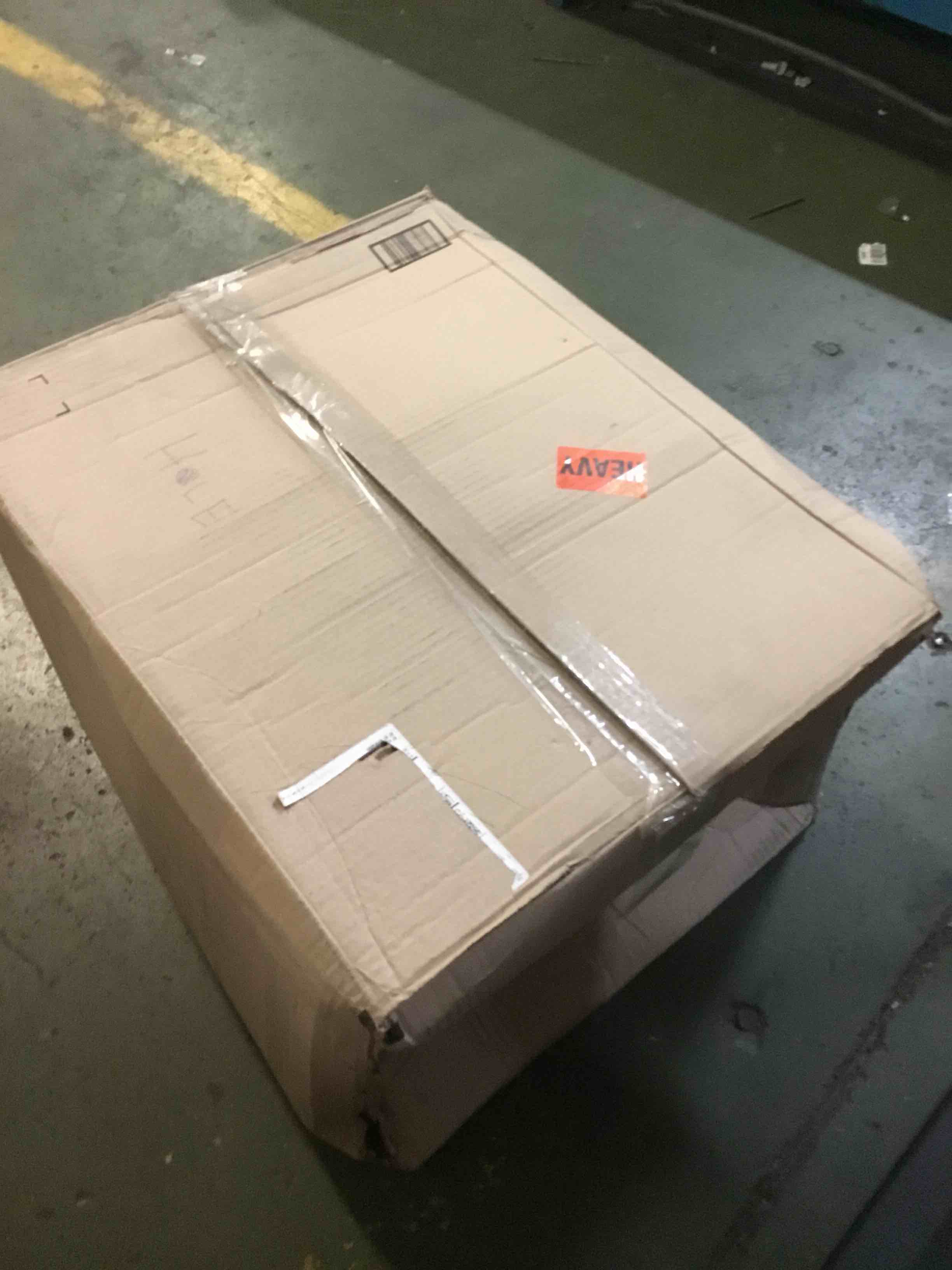 https://s3.amazonaws.com/lotting-images-prod/bidfta/YEL5332983_1690802714793.jpeg